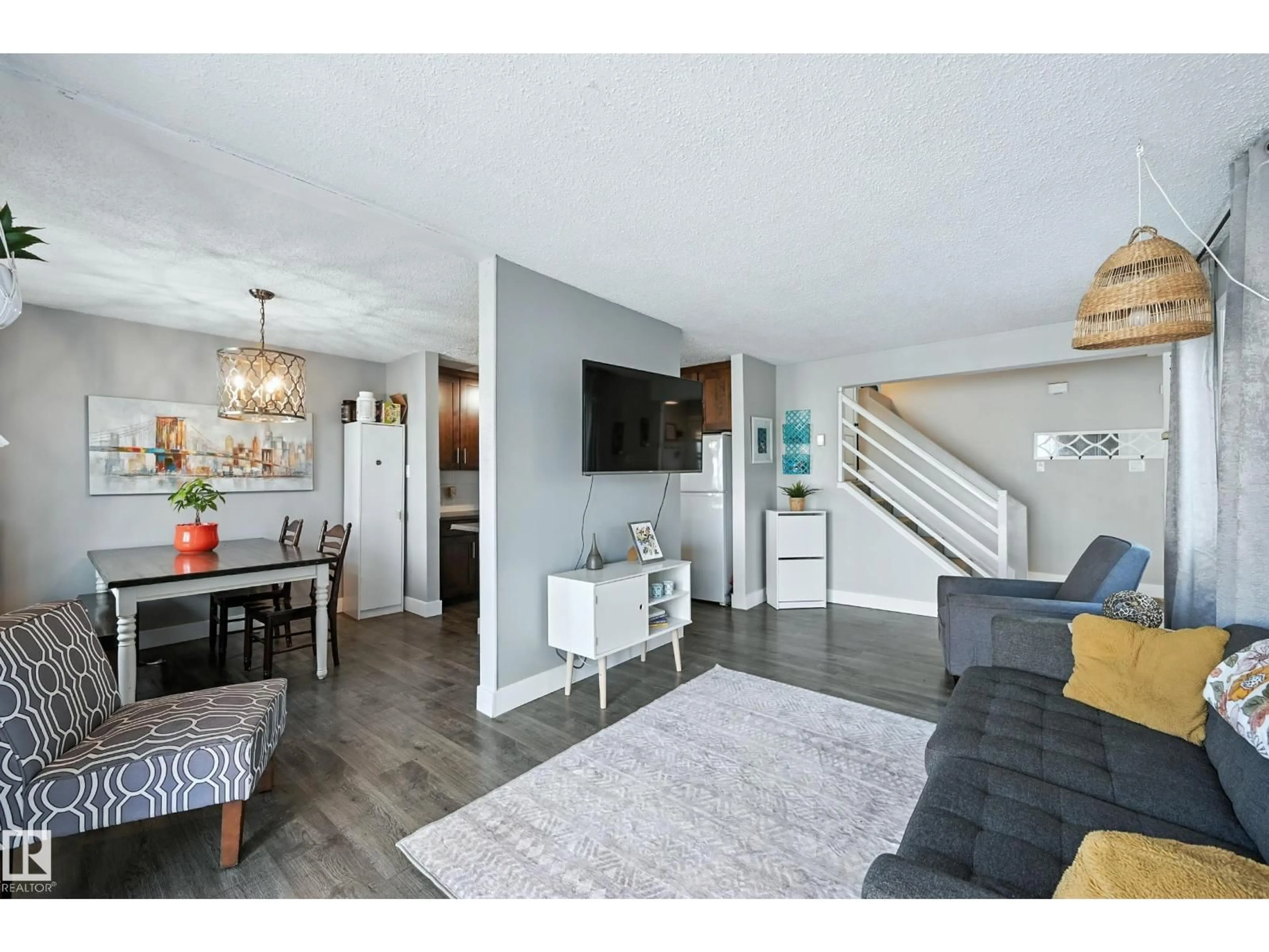 Unknown for 57 PIPESTONE DR, Devon Alberta T9G1T4