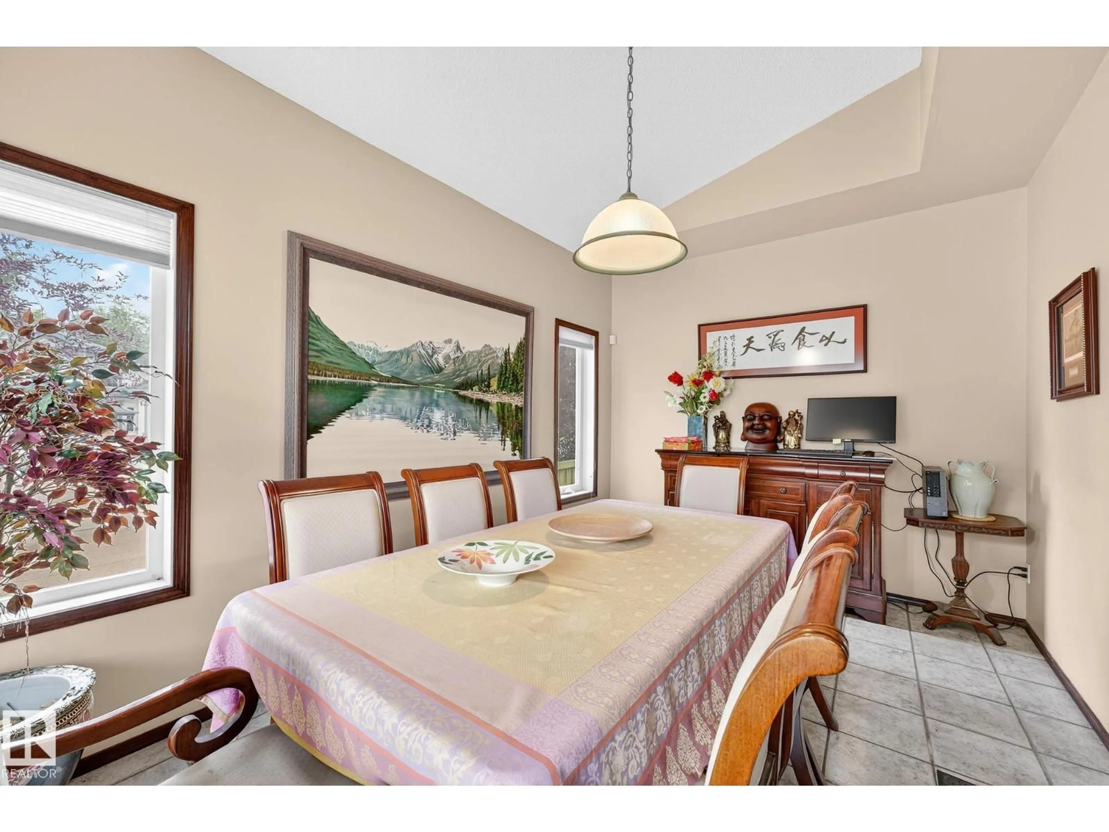 Dining room, unknown for 336 HUNTERS RU, Edmonton Alberta T6R2N9