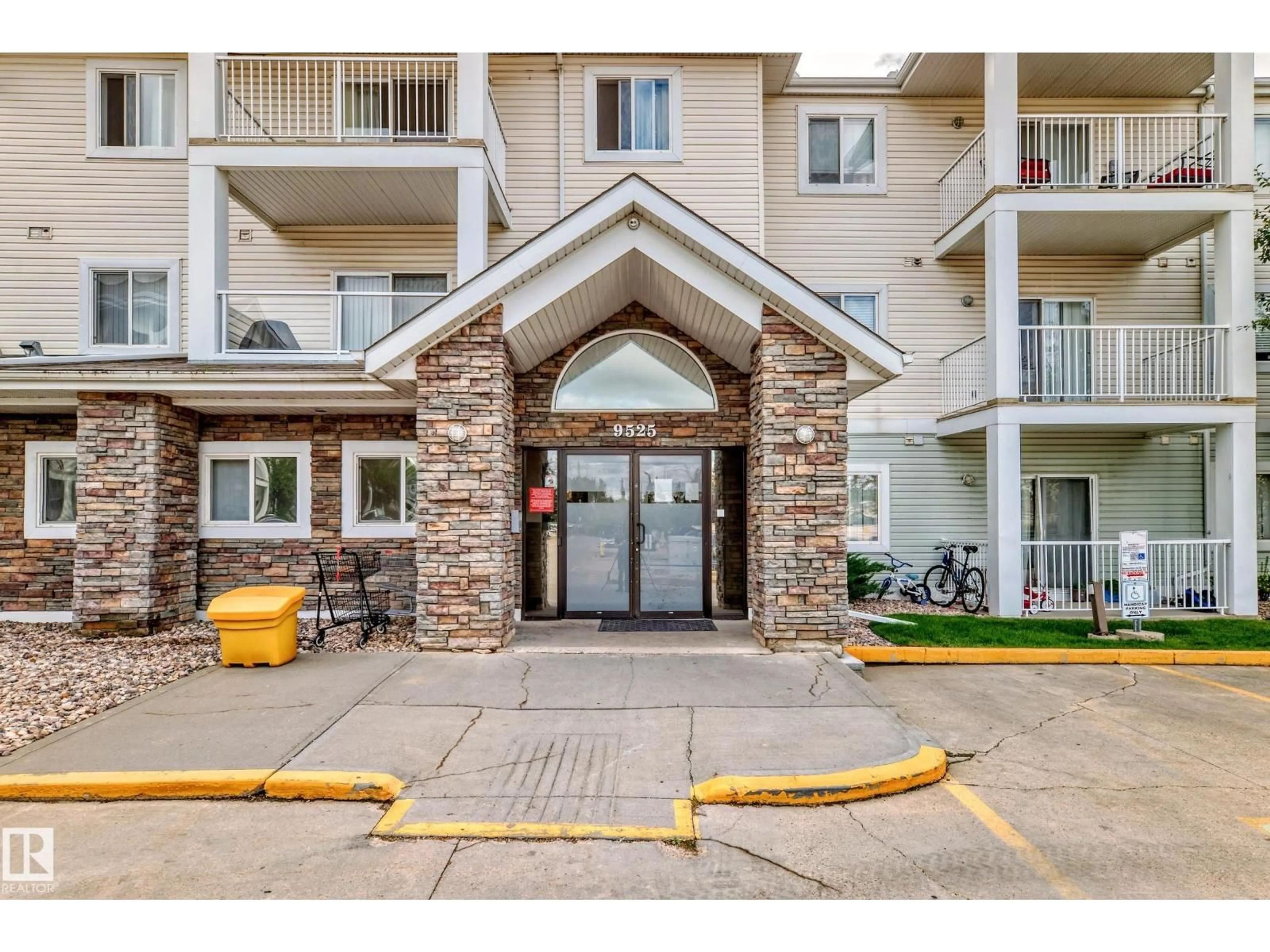 Unknown for #325 - 9525 162 AV, Edmonton Alberta T5Z3V2