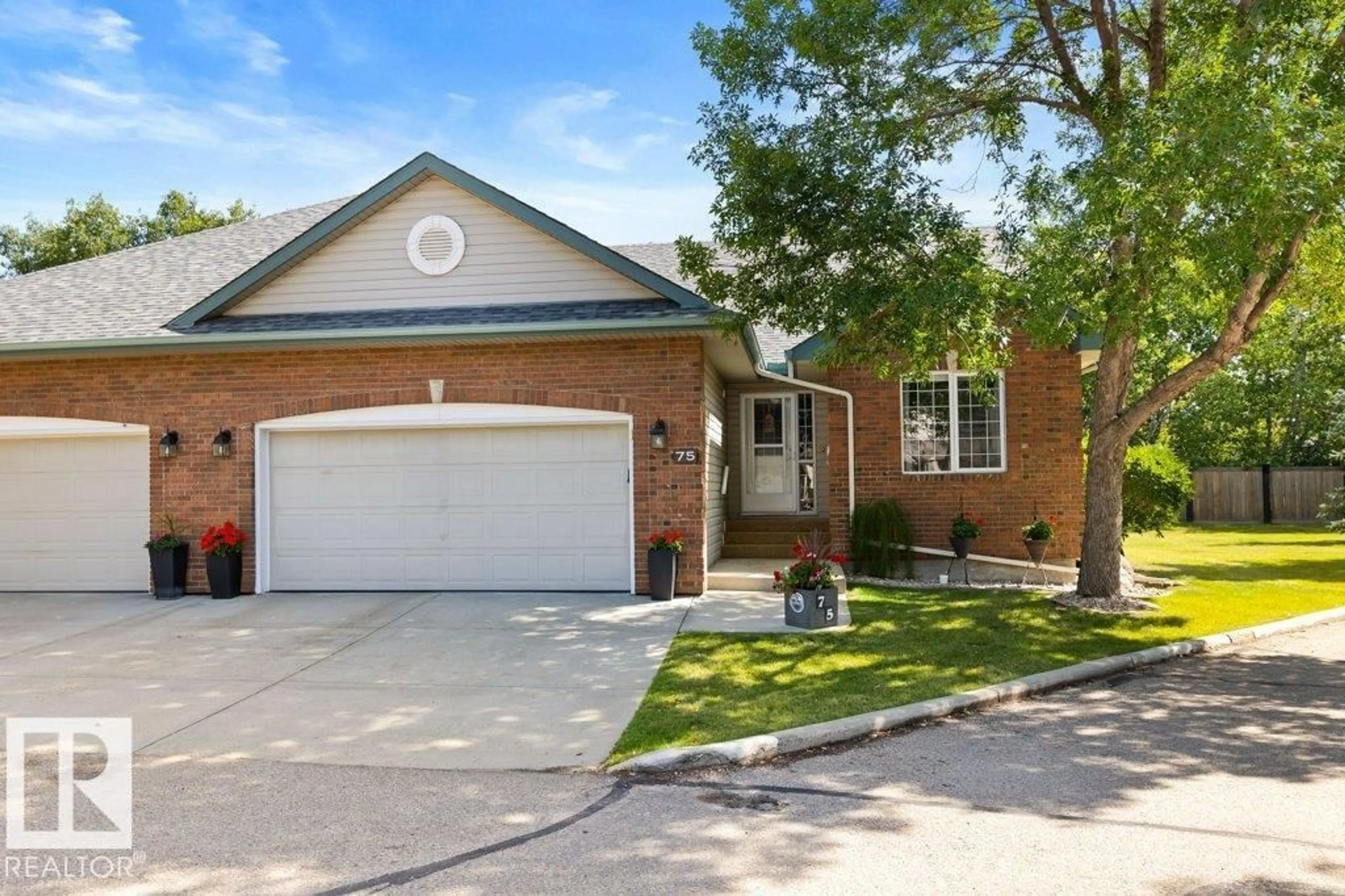 Home with brick exterior material, street for 57B - 75 ERIN RIDGE DR, St. Albert Alberta T8N6G1