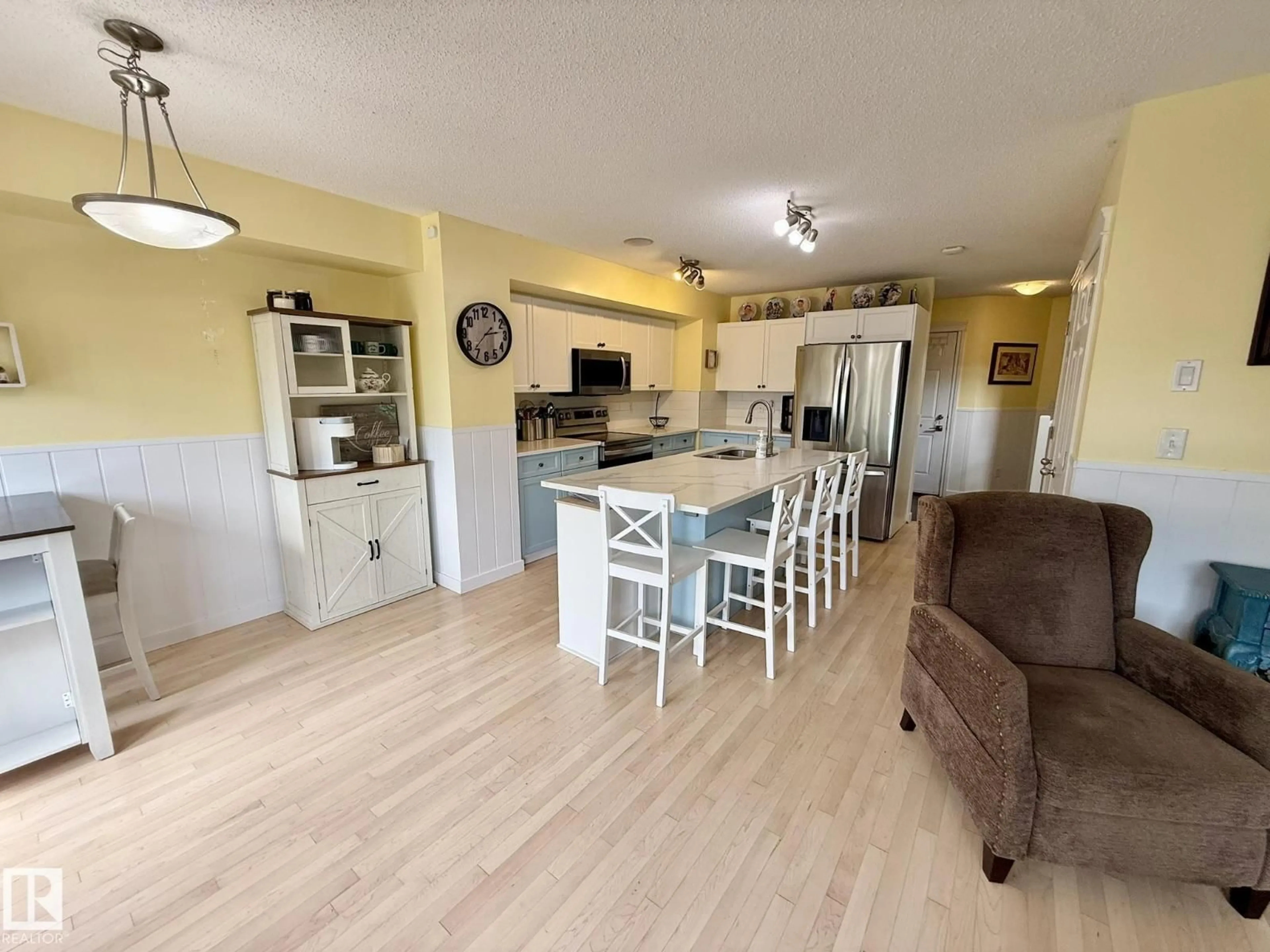 Open concept kitchen, unknown for 3 HARTWICK CO, Spruce Grove Alberta T7X0K2