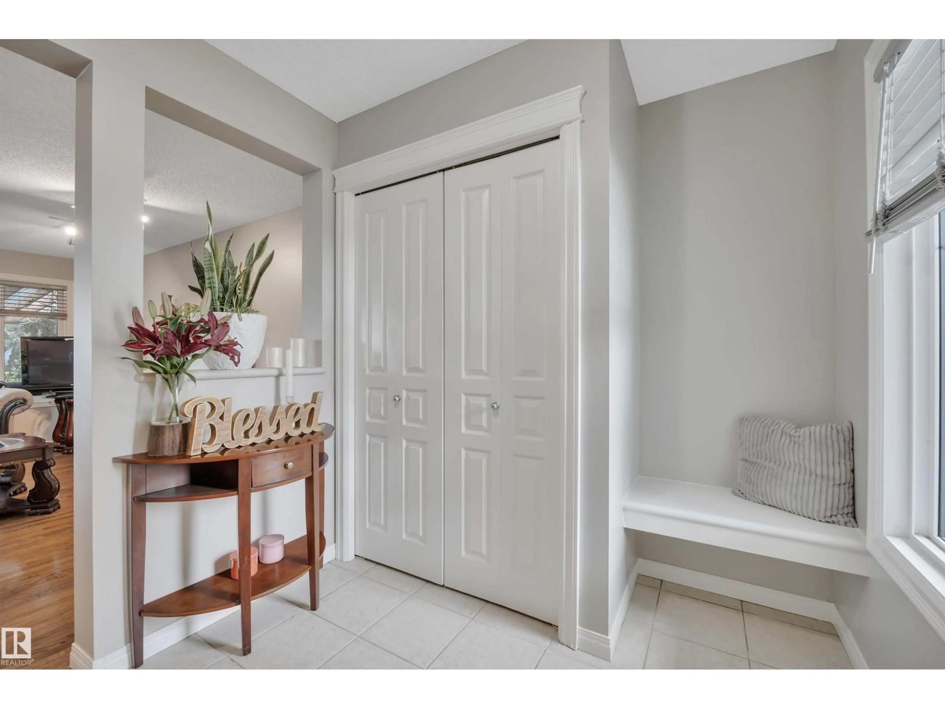 Indoor entryway for NW - 8739 178 AV, Edmonton Alberta T5Z0B8