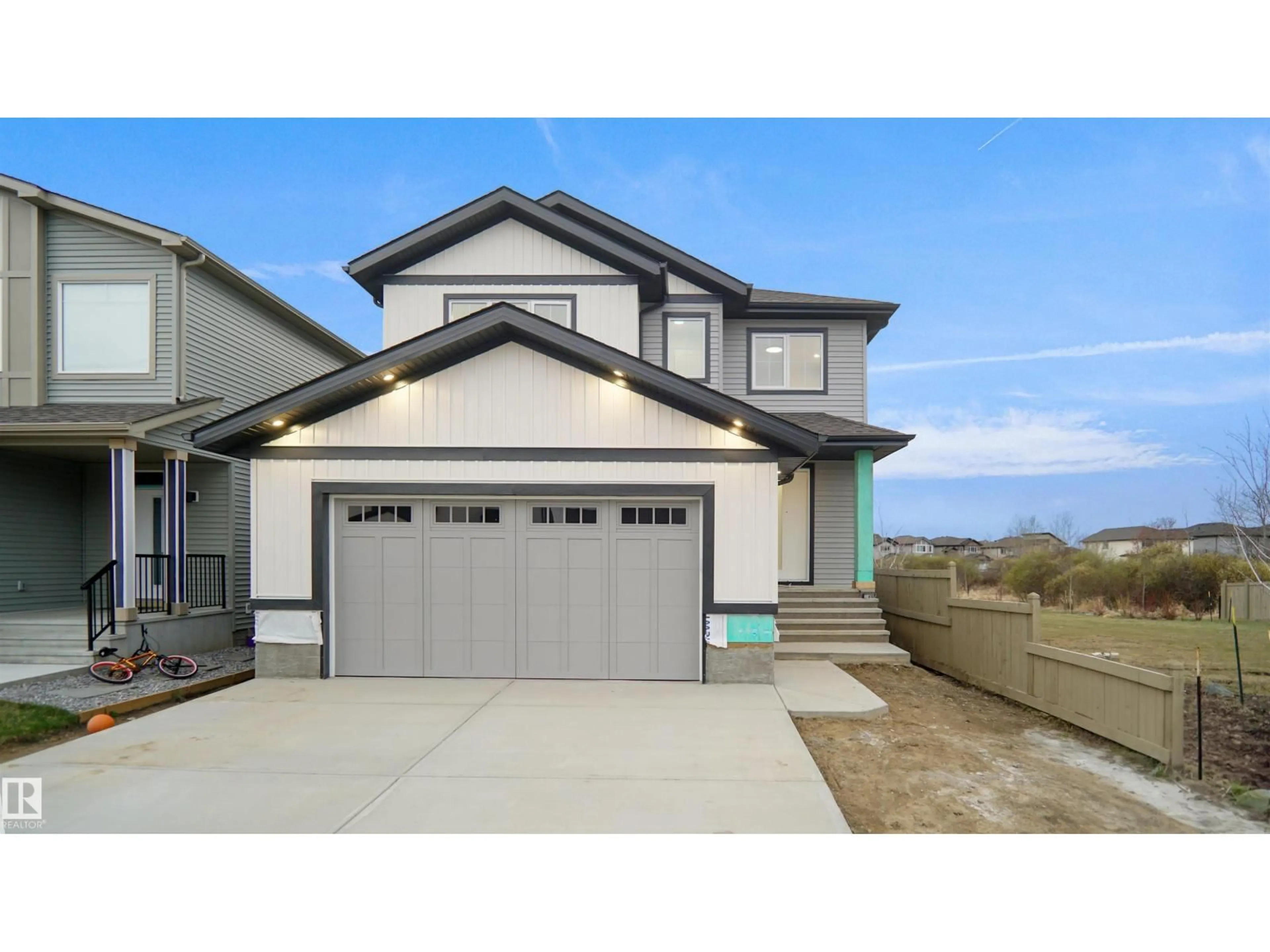Home with vinyl exterior material, street for 3540 6 ST, Edmonton Alberta T6T2L5