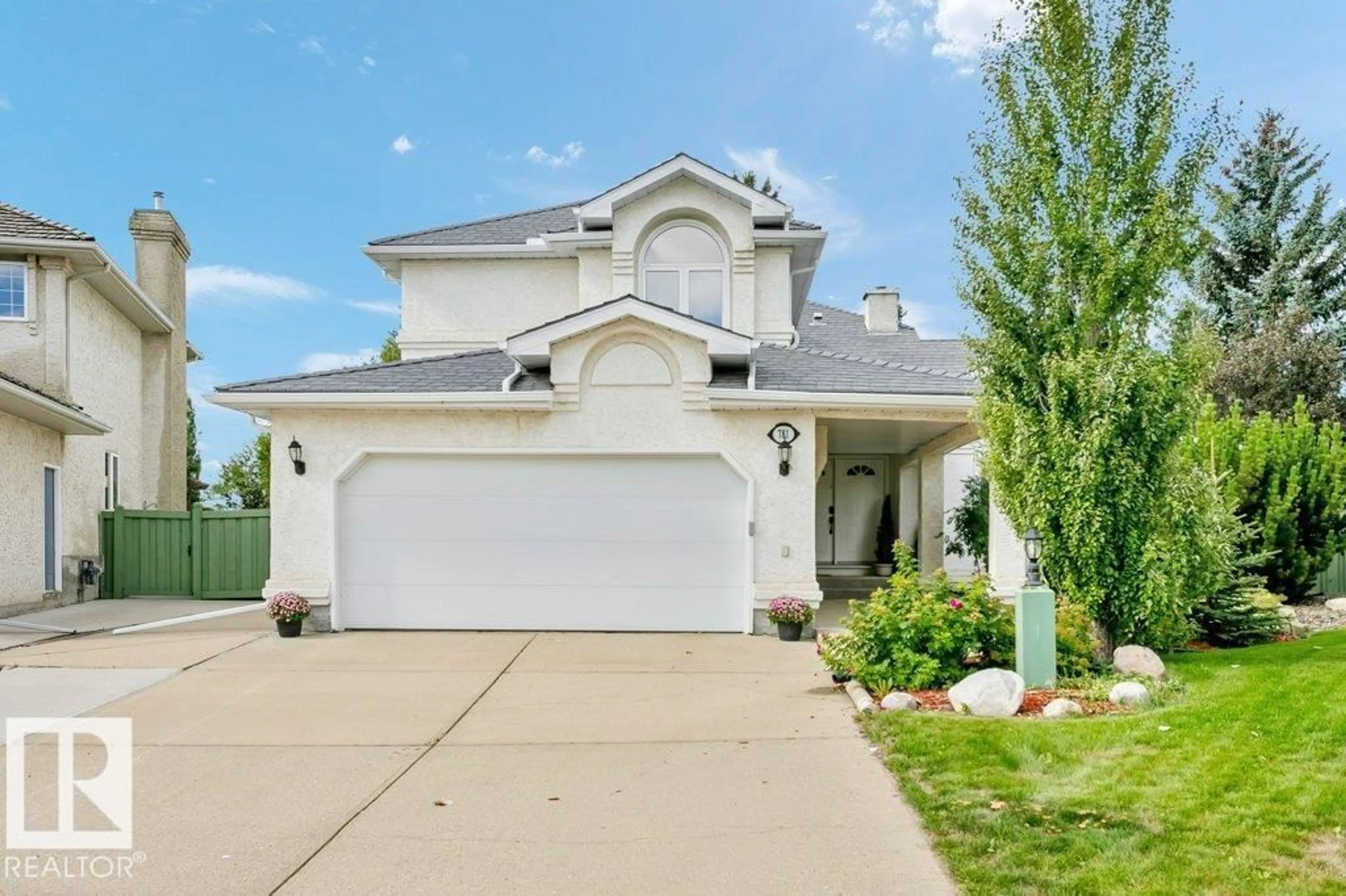 Home with vinyl exterior material, street for 781 WELLS WD, Edmonton Alberta T6M2J8