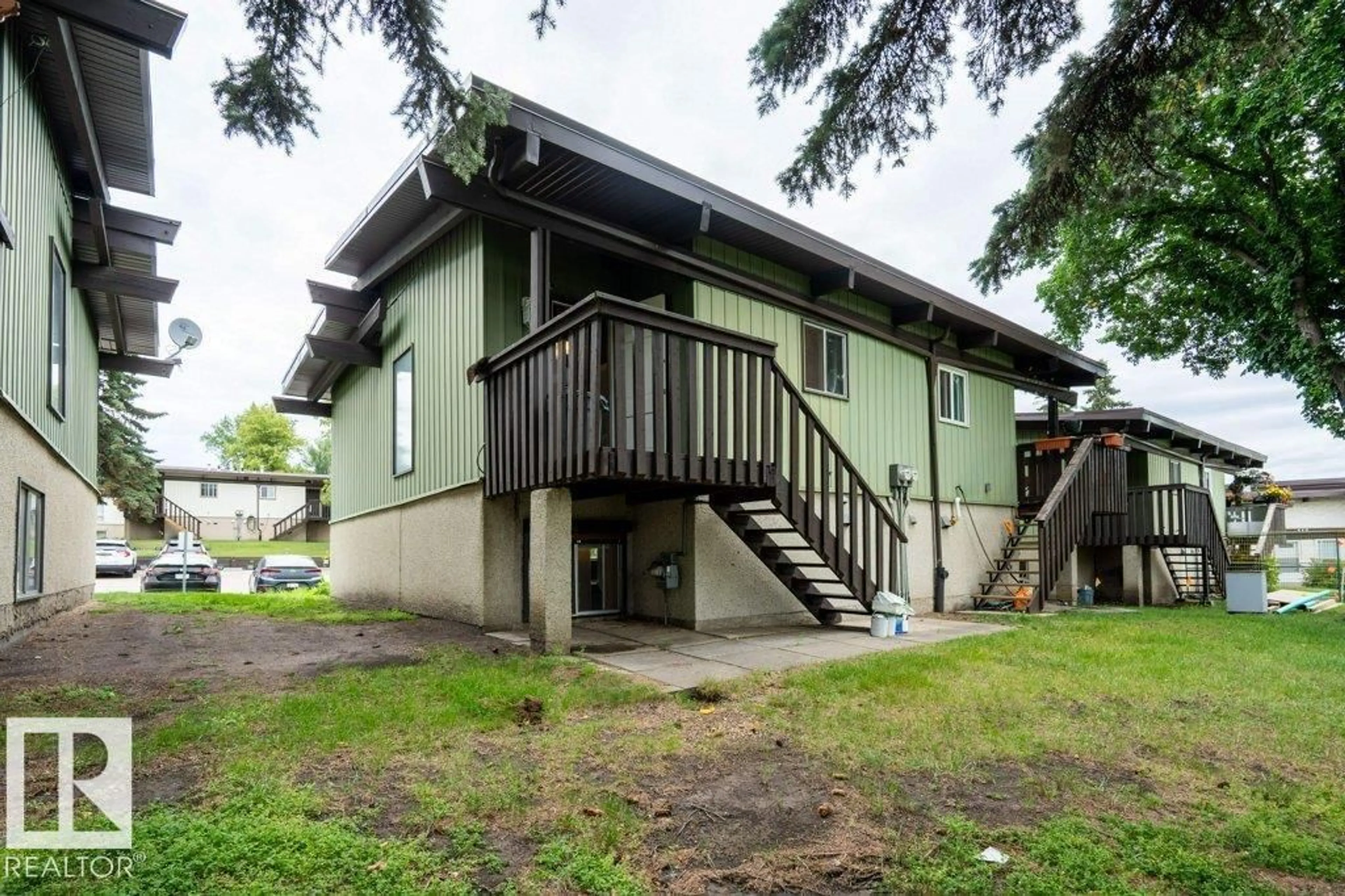 Unknown for 502 LEE RIDGE RD, Edmonton Alberta T6K2K3