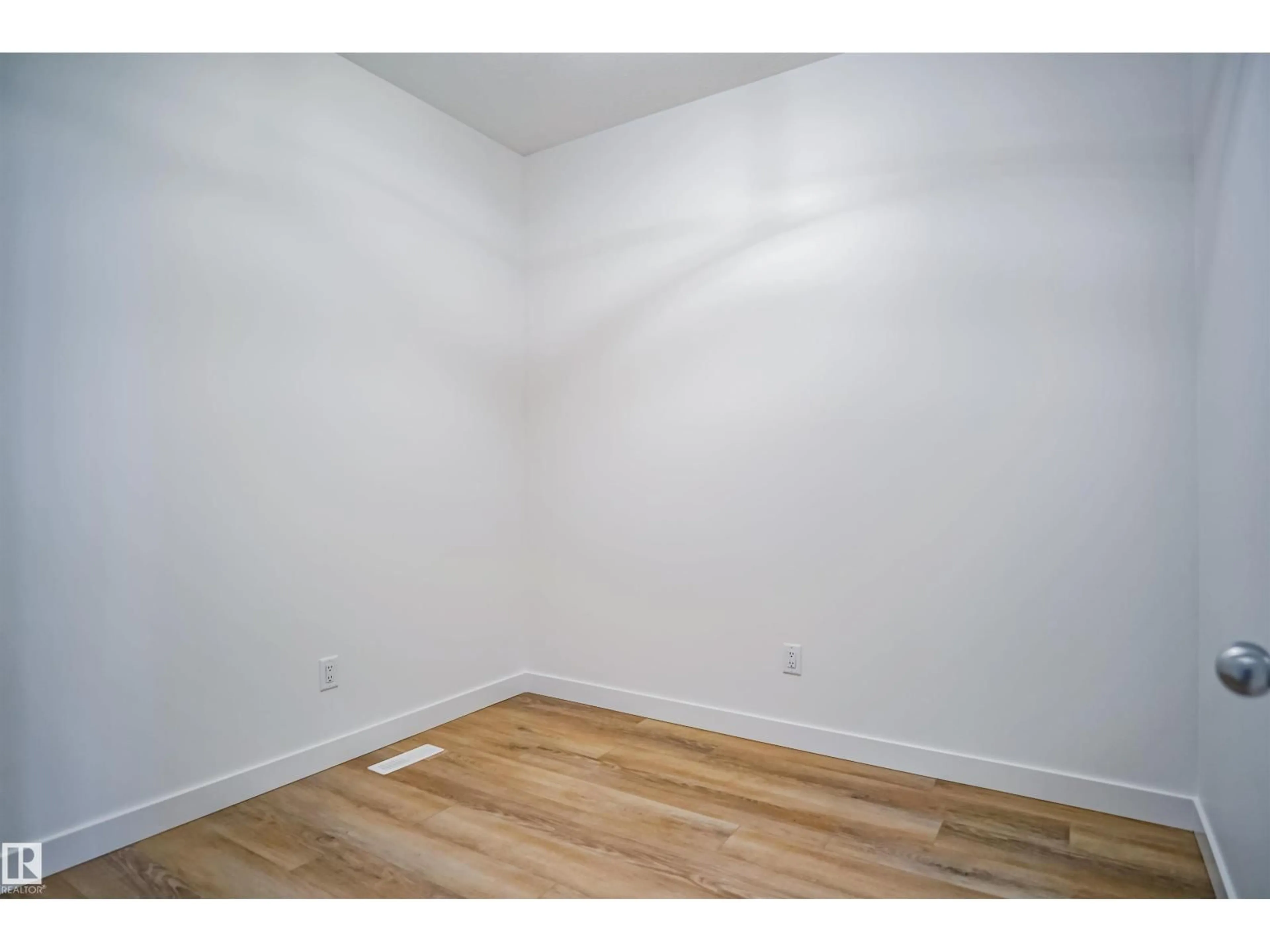 A pic of a room for 1724 WESTERRA WD, Stony Plain Alberta T7X0Y6