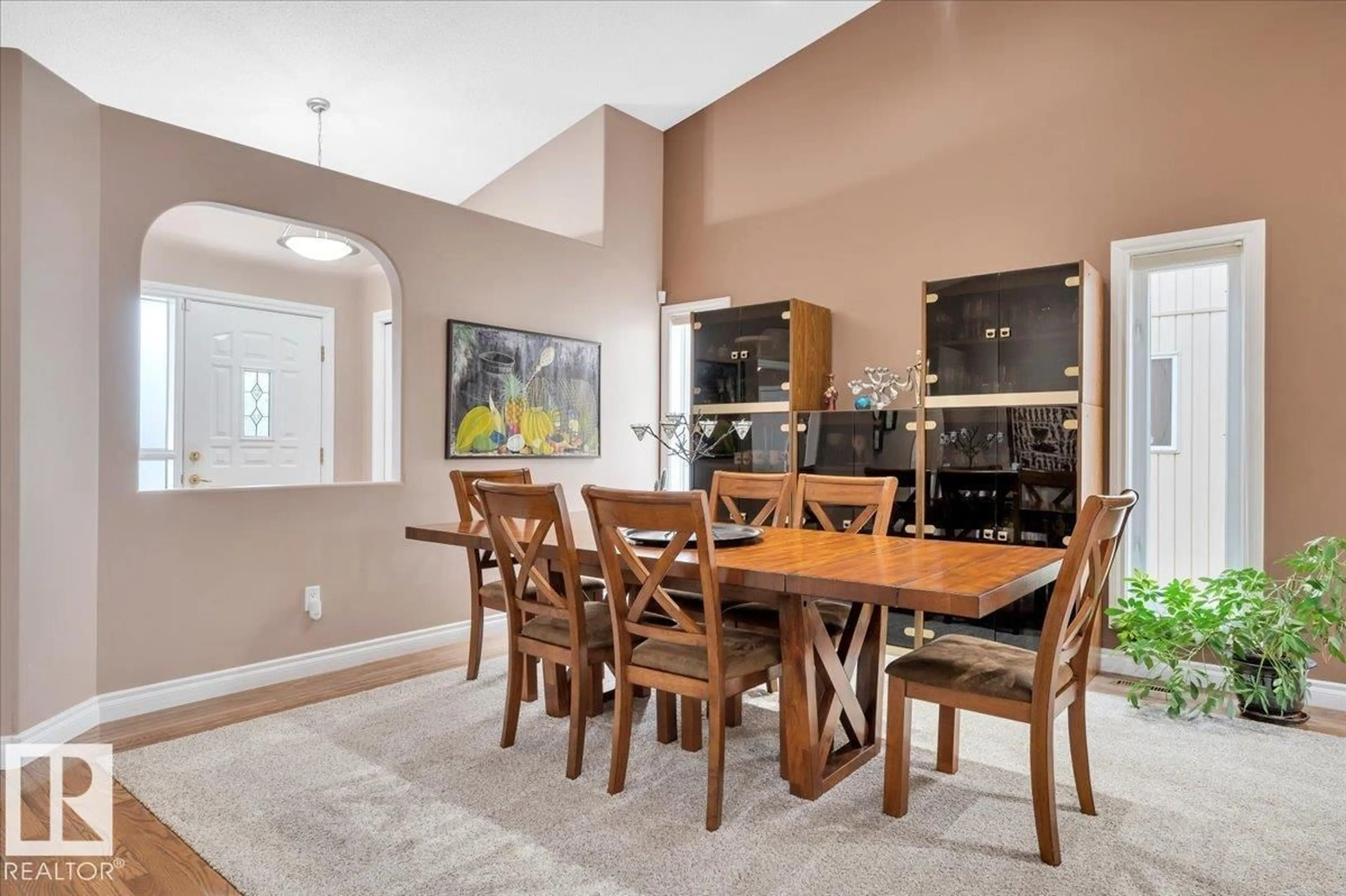 Dining room, ceramic/tile floor for 929 - 56 PICARD DR, Edmonton Alberta T5T6J7