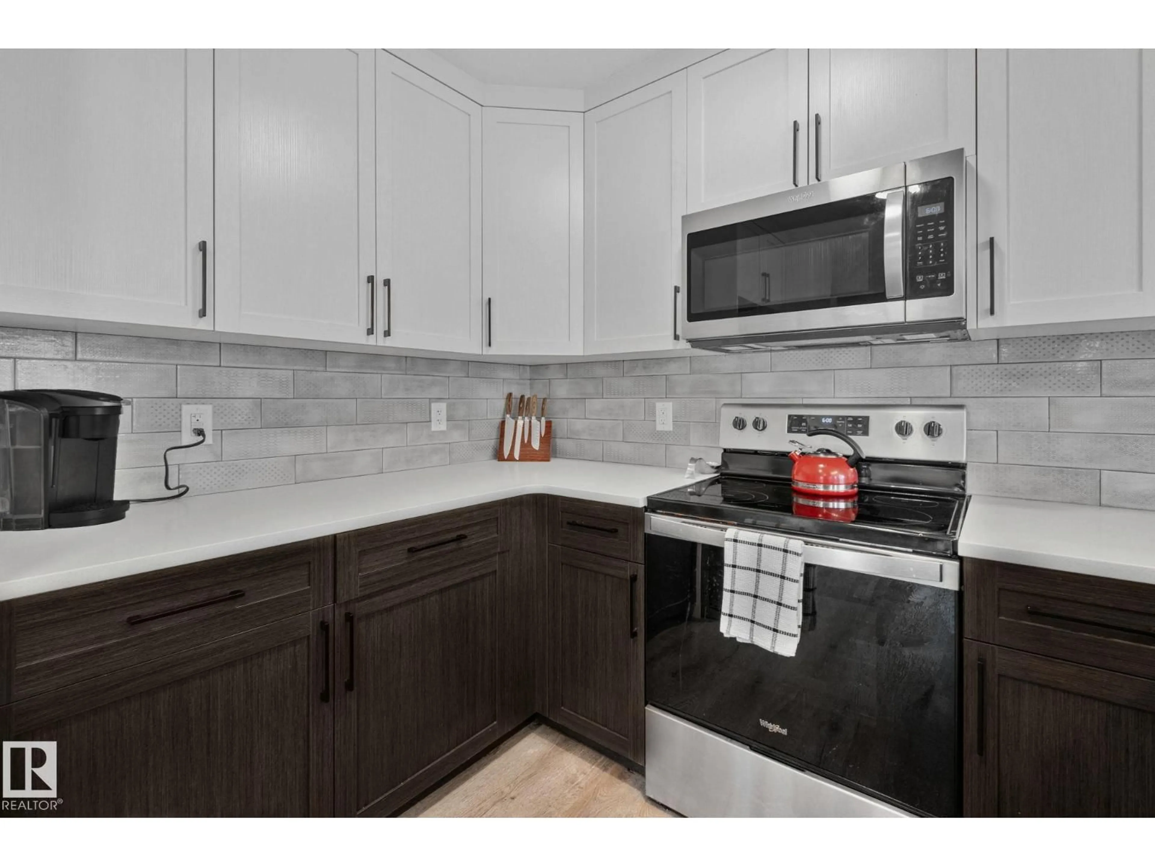 Standard kitchen, ceramic/tile floor for 69 SPRUCE GARDENS CR, Spruce Grove Alberta T7X0J9