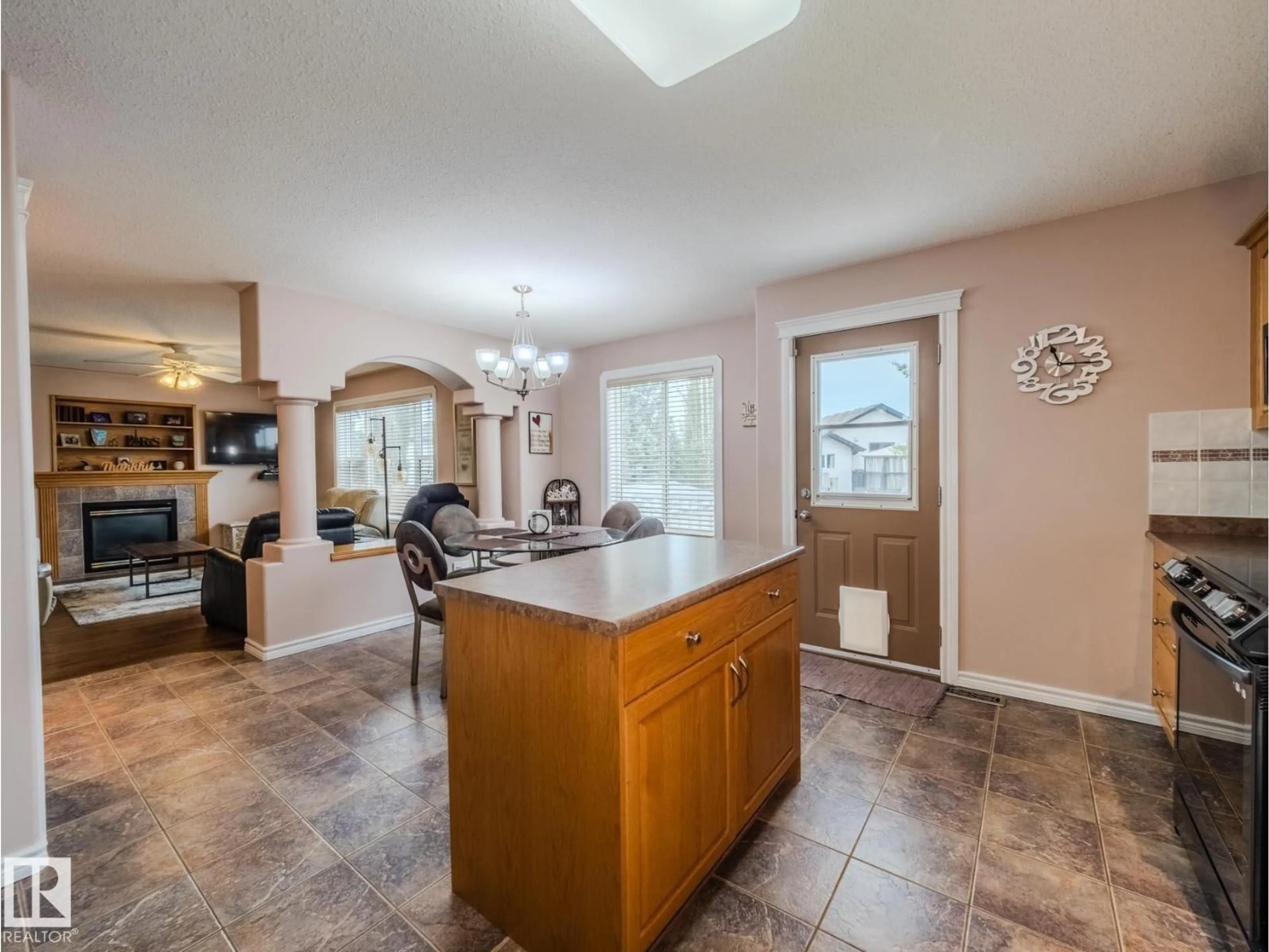 Open concept kitchen, ceramic/tile floor for 212 NEWCASTLE CR, Sherwood Park Alberta T8A6K9