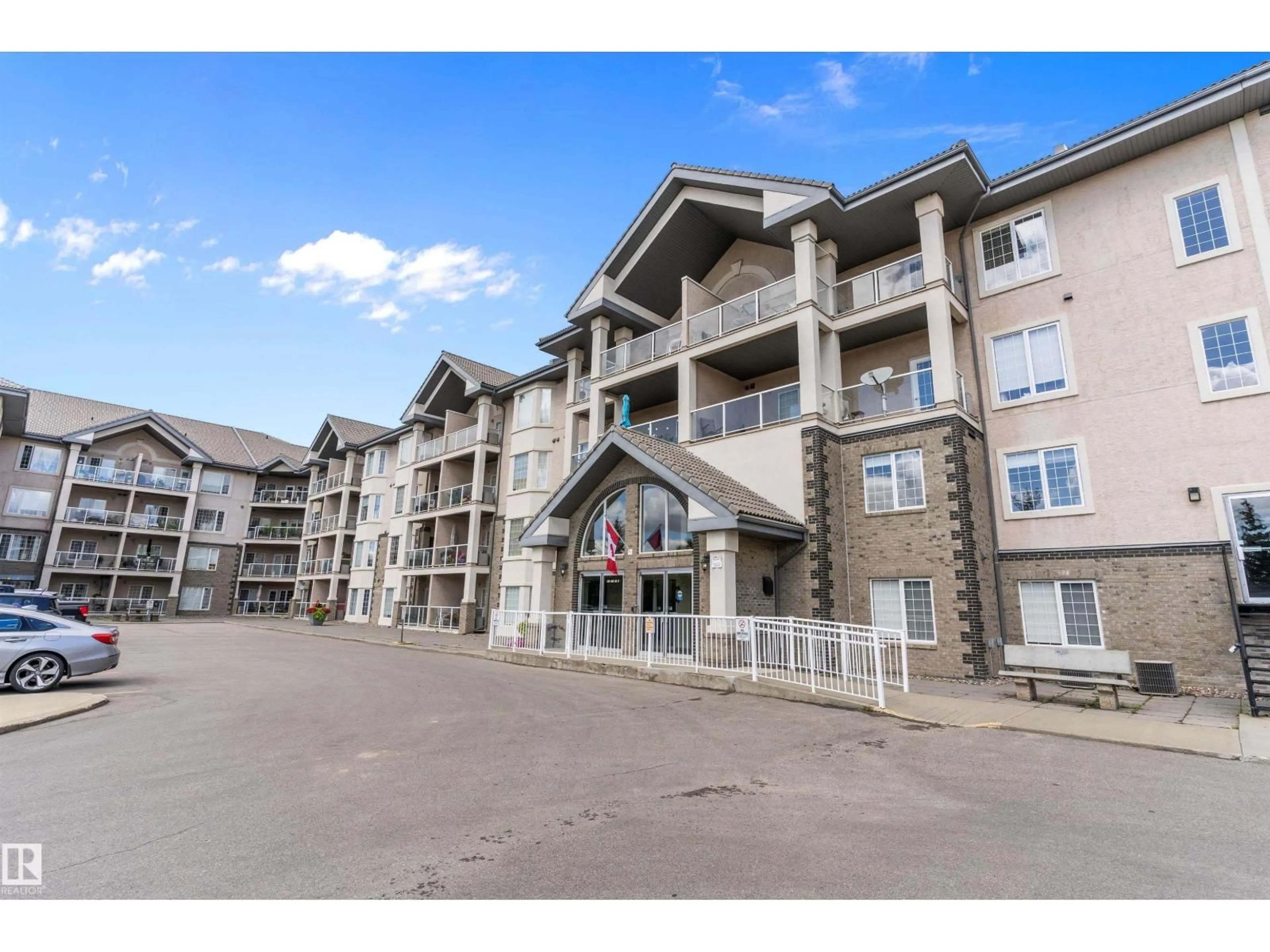Unknown for #102 - 612 111 ST, Edmonton Alberta T6W1R9