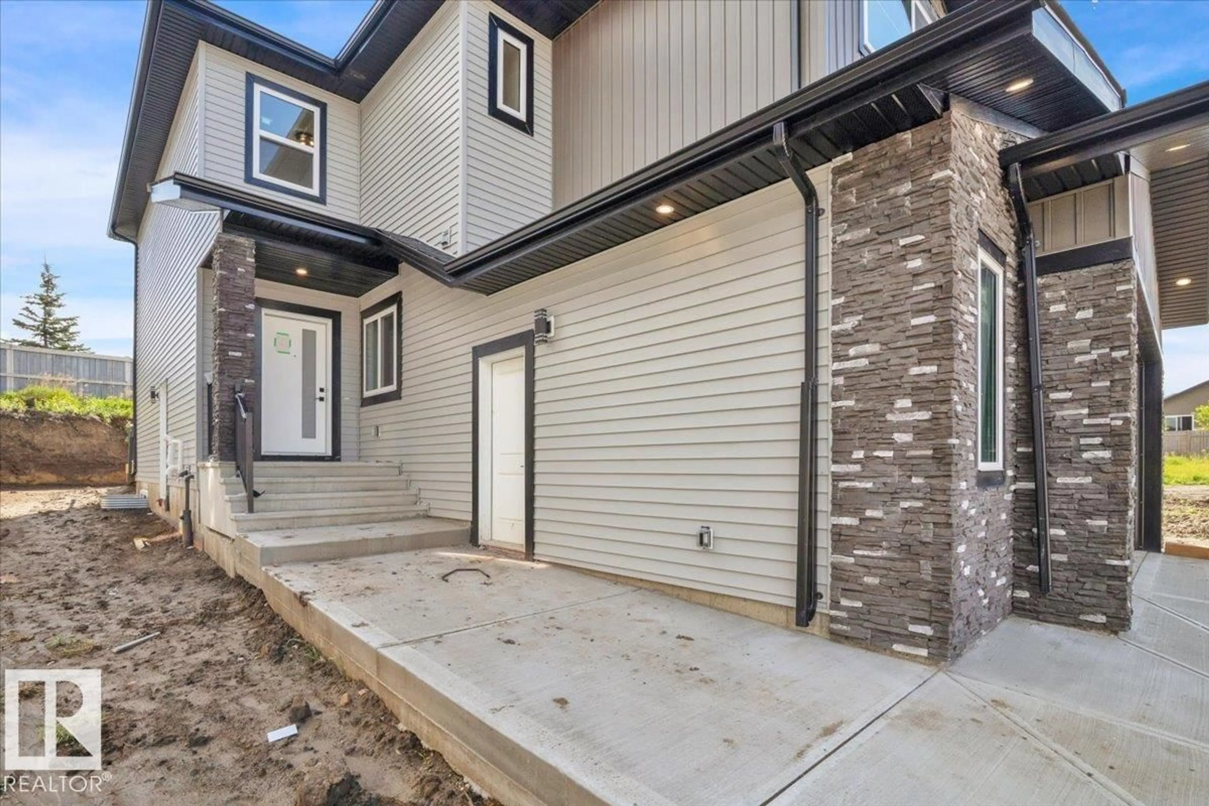 Unknown for 51 HULL WYND, Spruce Grove Alberta T7X0X5