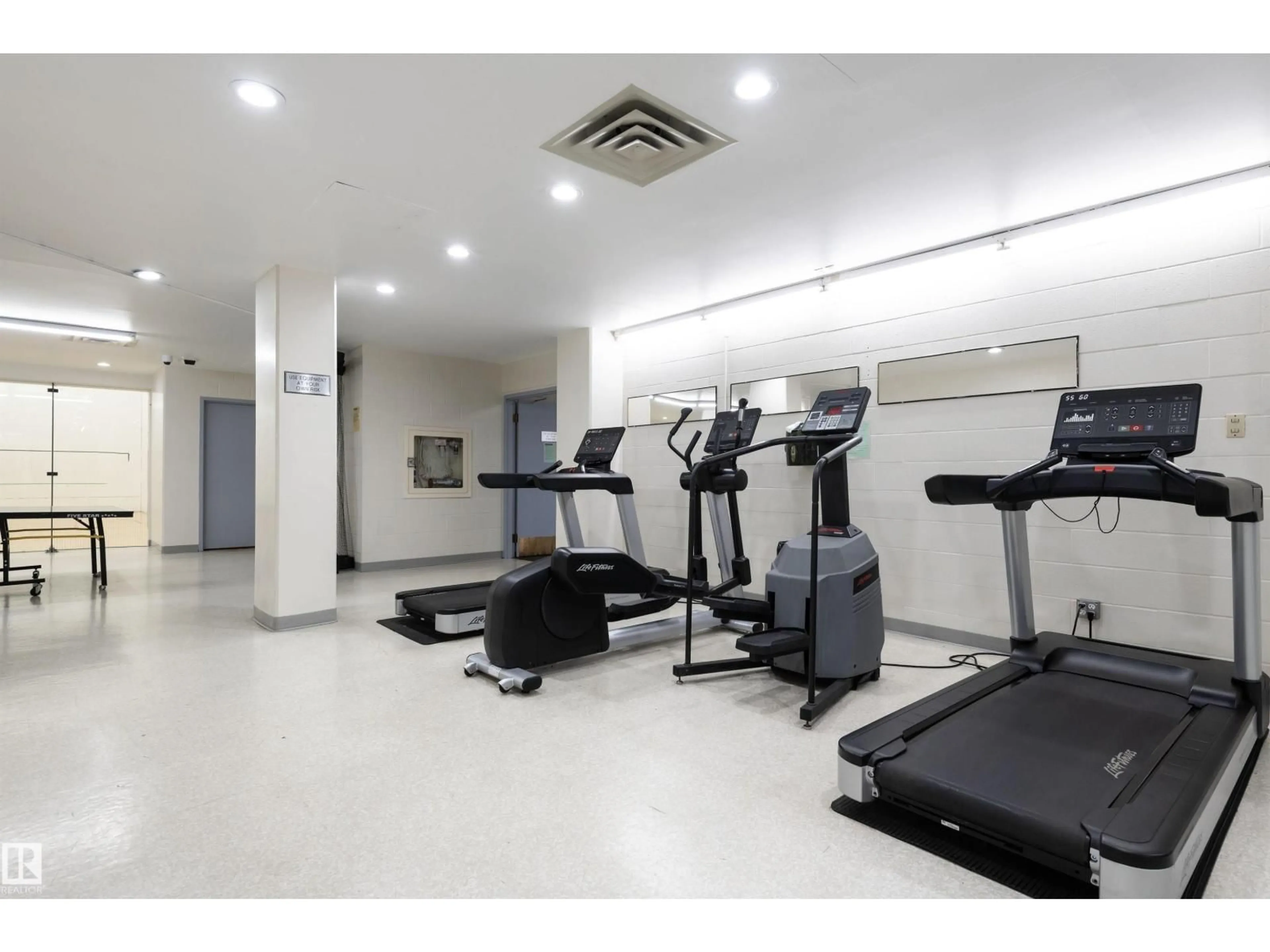 Gym or fitness room for 1809 SASKATCHEWAN DR, Edmonton Alberta T6E6B6