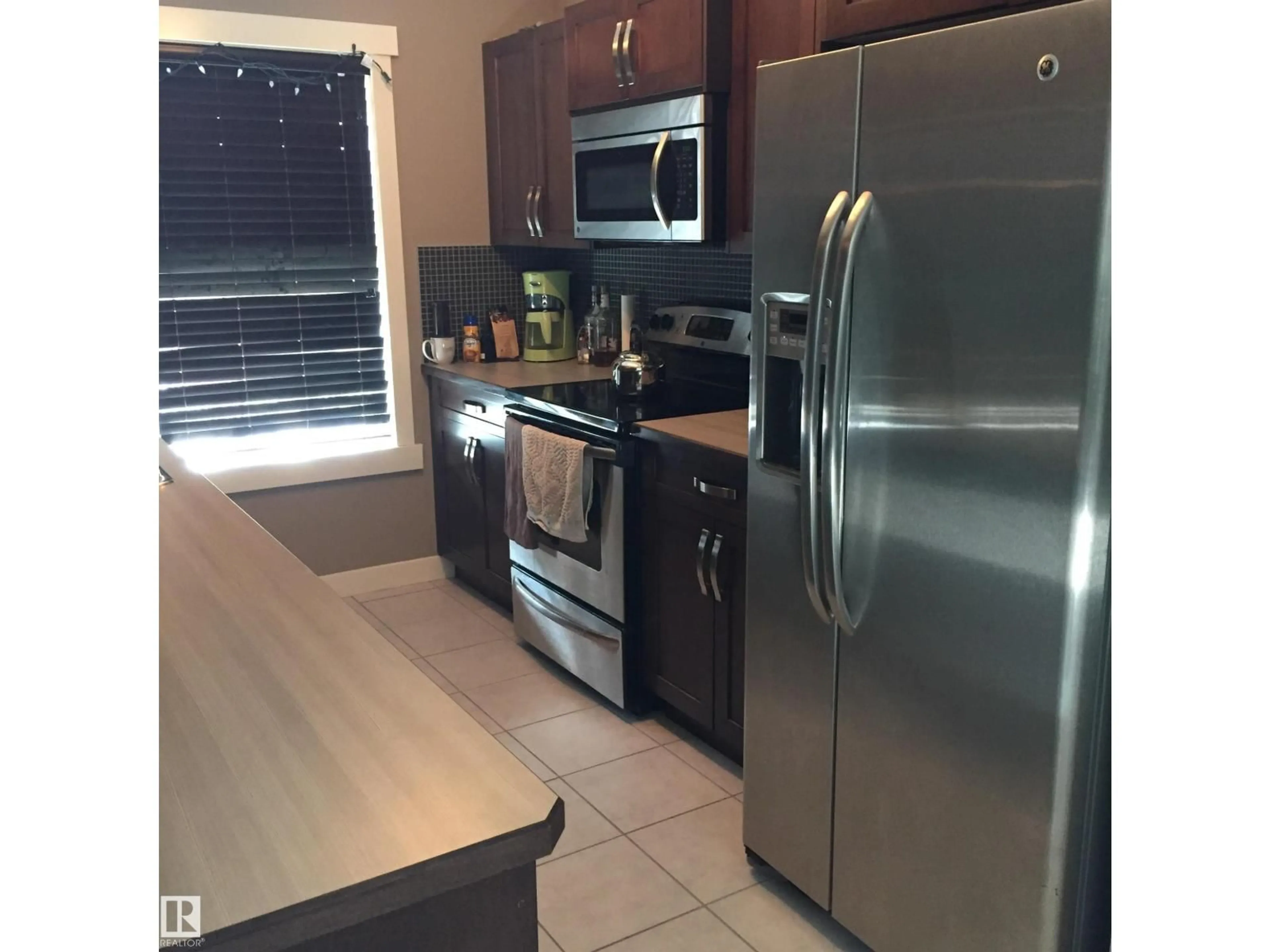 Standard kitchen, unknown for 129 - 401 SOUTHFORK DR, Leduc Alberta T9E0X1