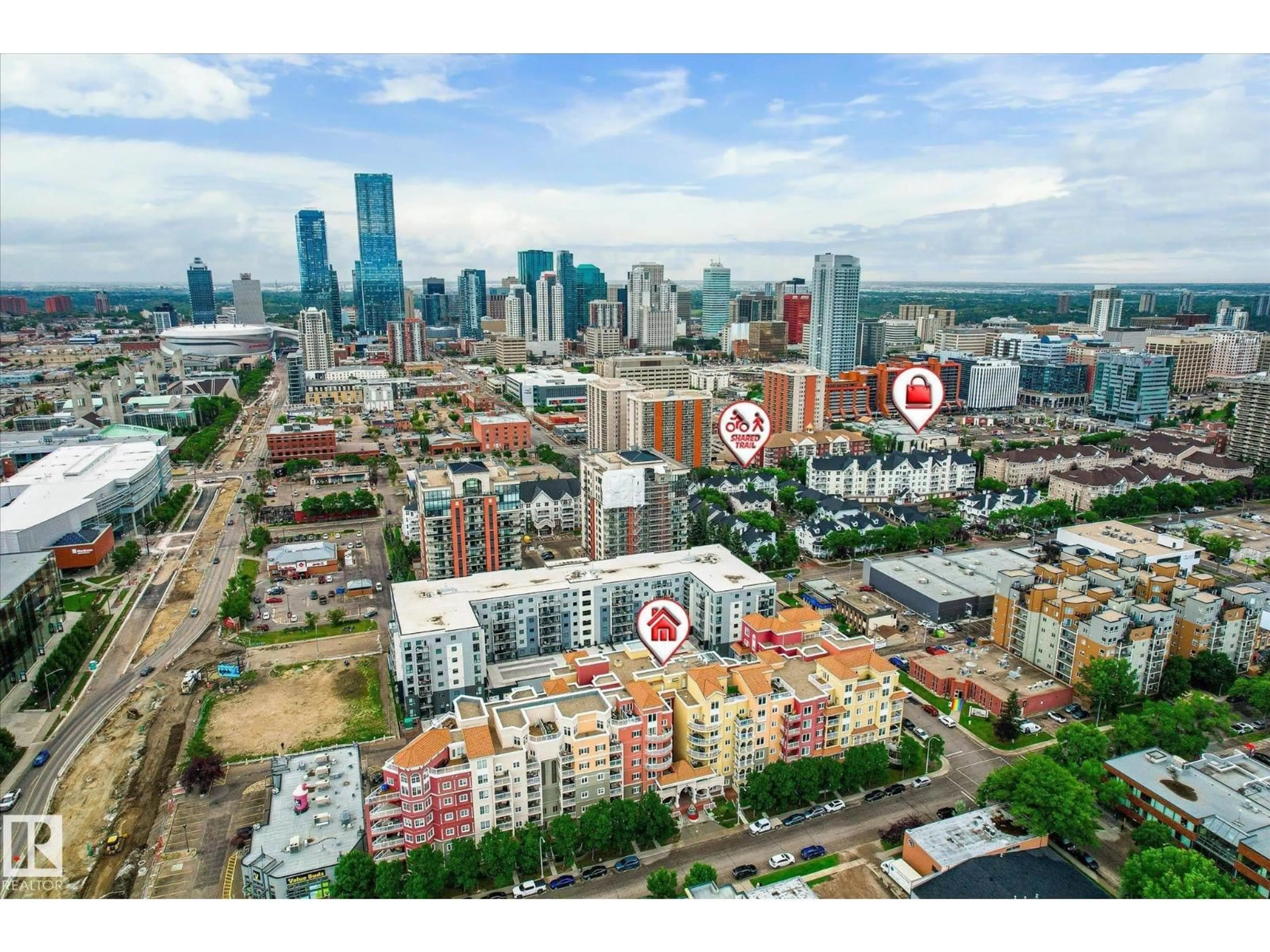 A pic from outside/outdoor area/front of a property/back of a property/a pic from drone, city buildings view from balcony for 105 - 10333 112 ST, Edmonton Alberta T5K0B4