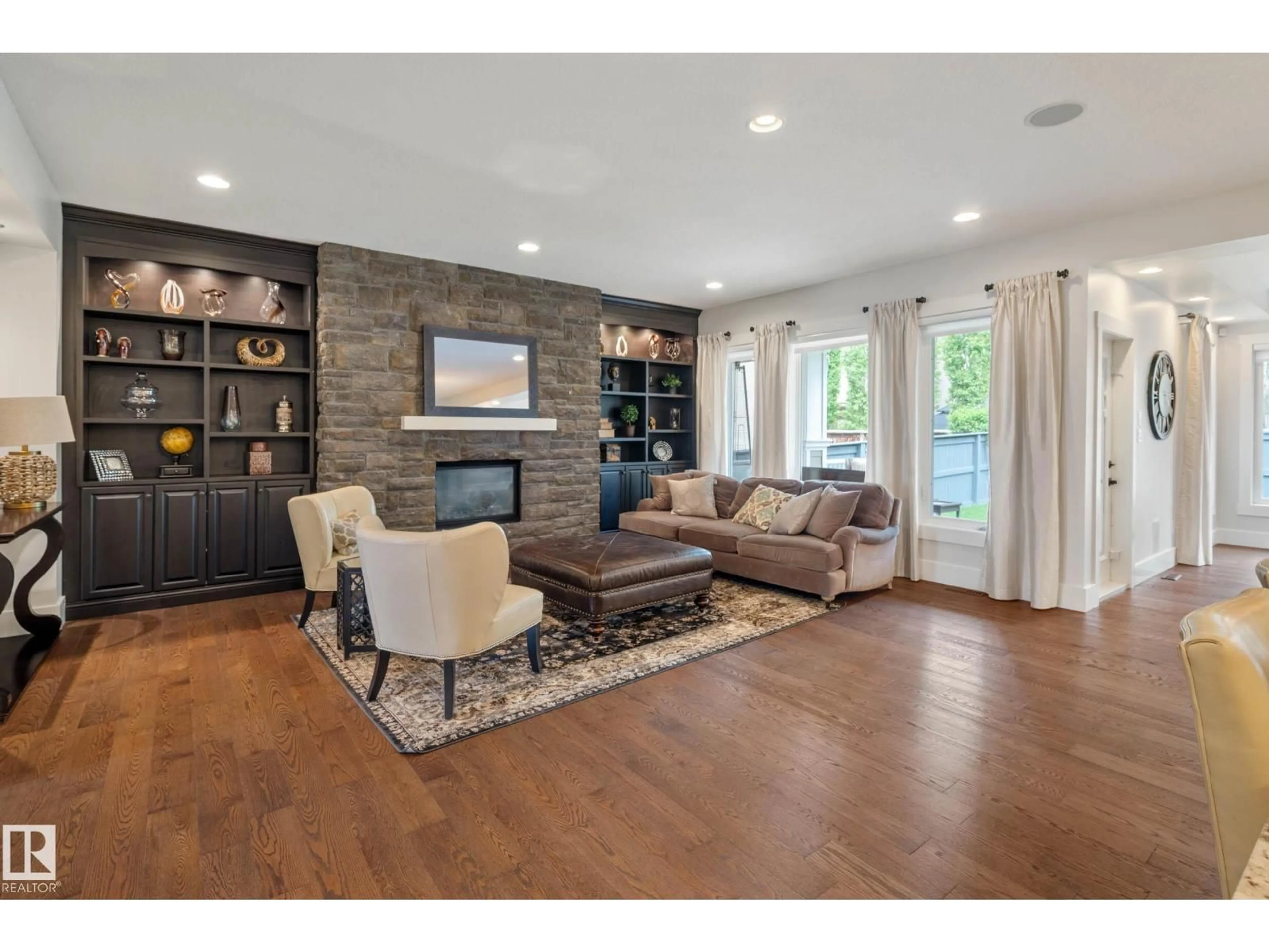 Living room with furniture, unknown for 5212 MULLEN CREST CT, Edmonton Alberta T6R0R2