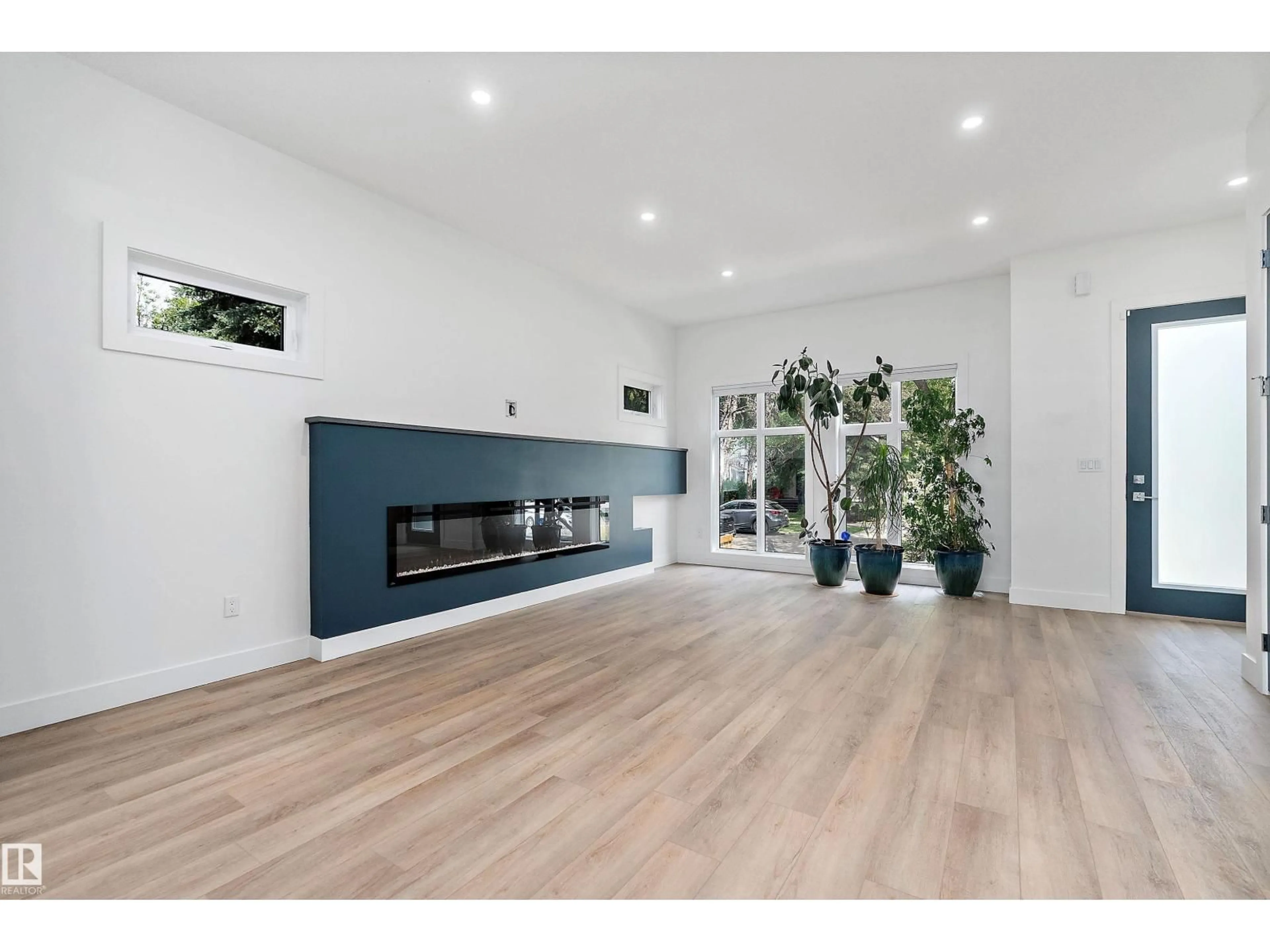 Unknown for NW - 10334 146 ST, Edmonton Alberta T5N3A2