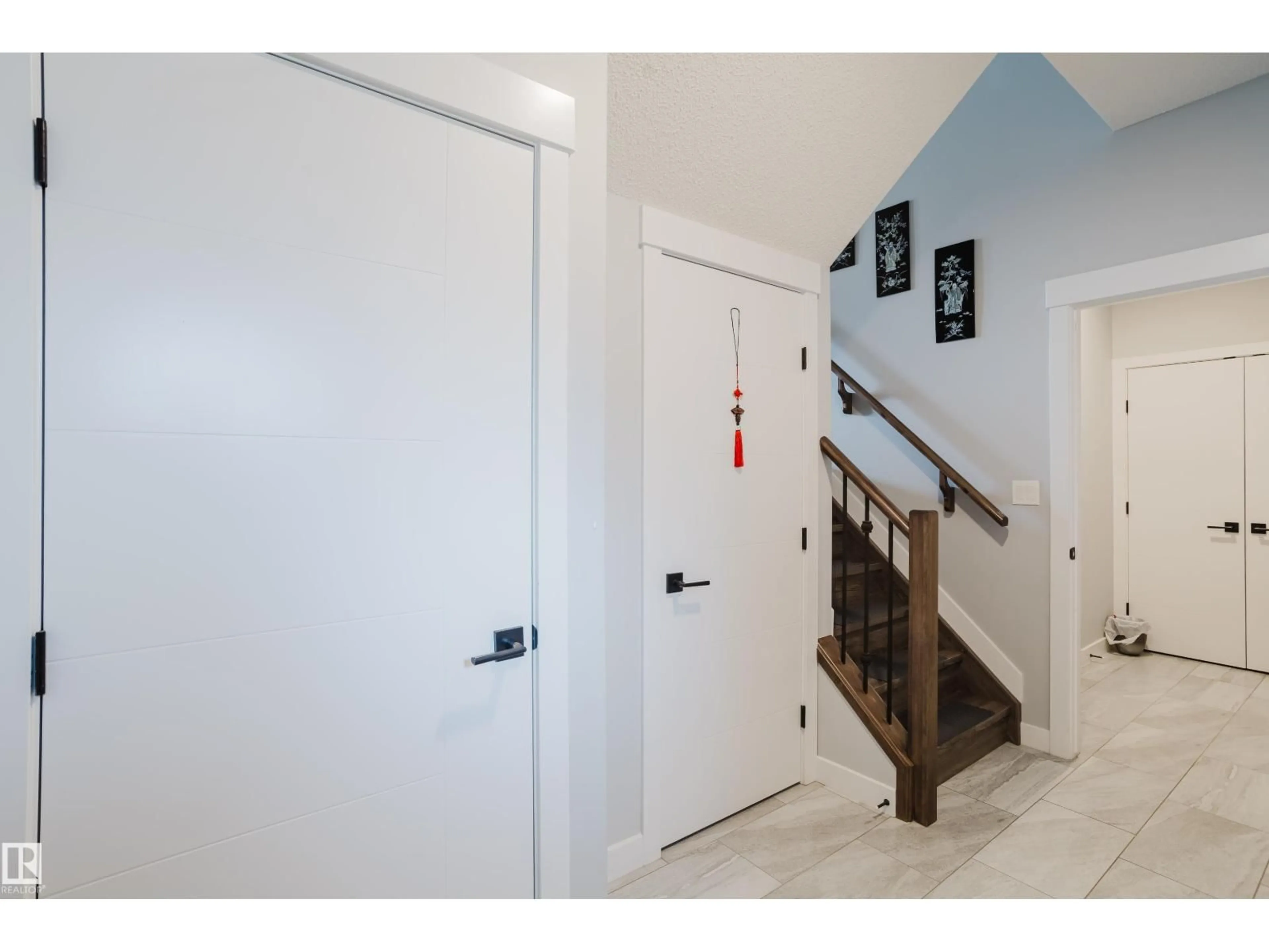 Indoor entryway for NW - 8147 226 ST, Edmonton Alberta T5T7K9