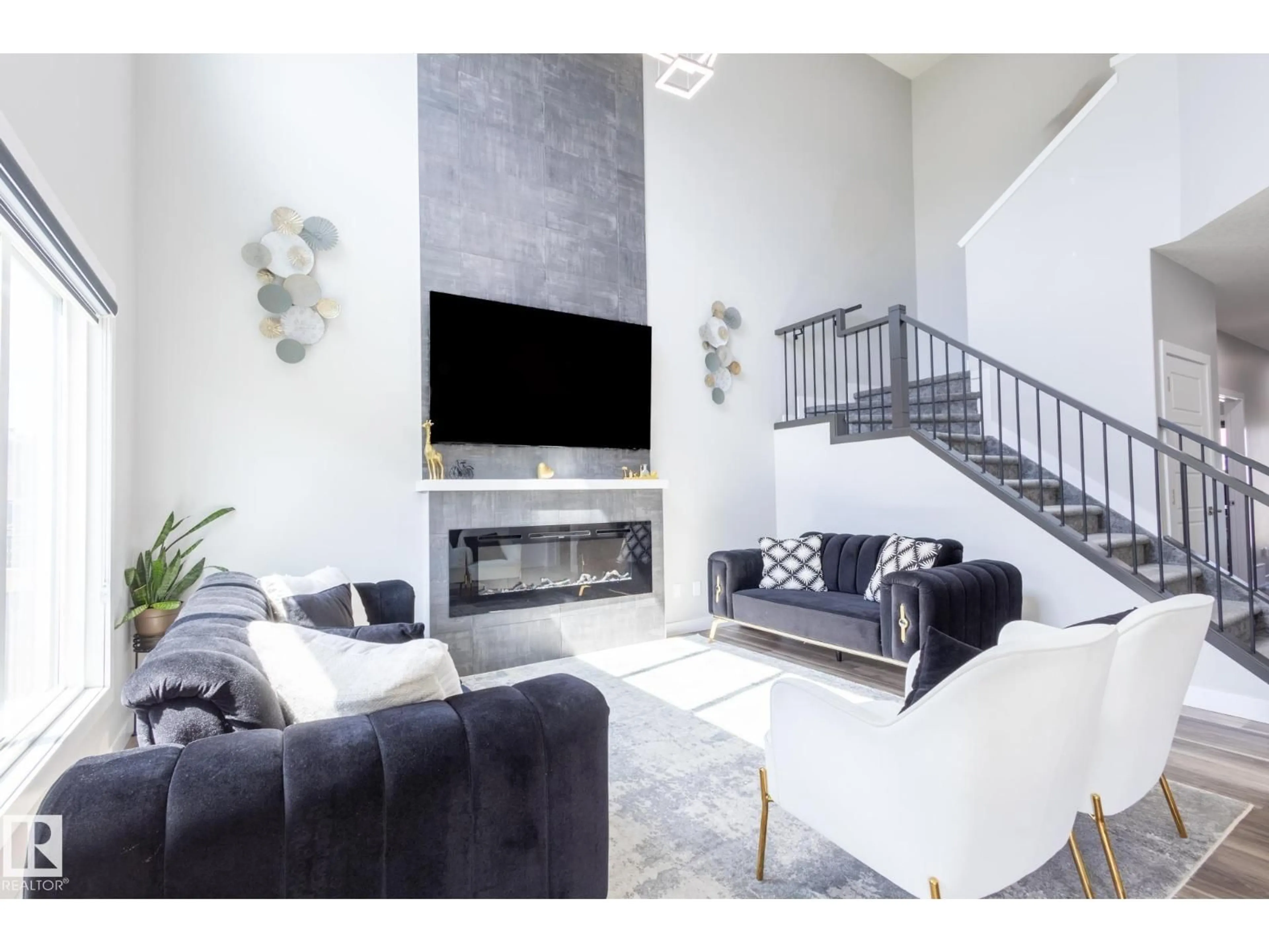 Living room with furniture, unknown for 5745 KOOTOOK WY, Edmonton Alberta T6W4V9