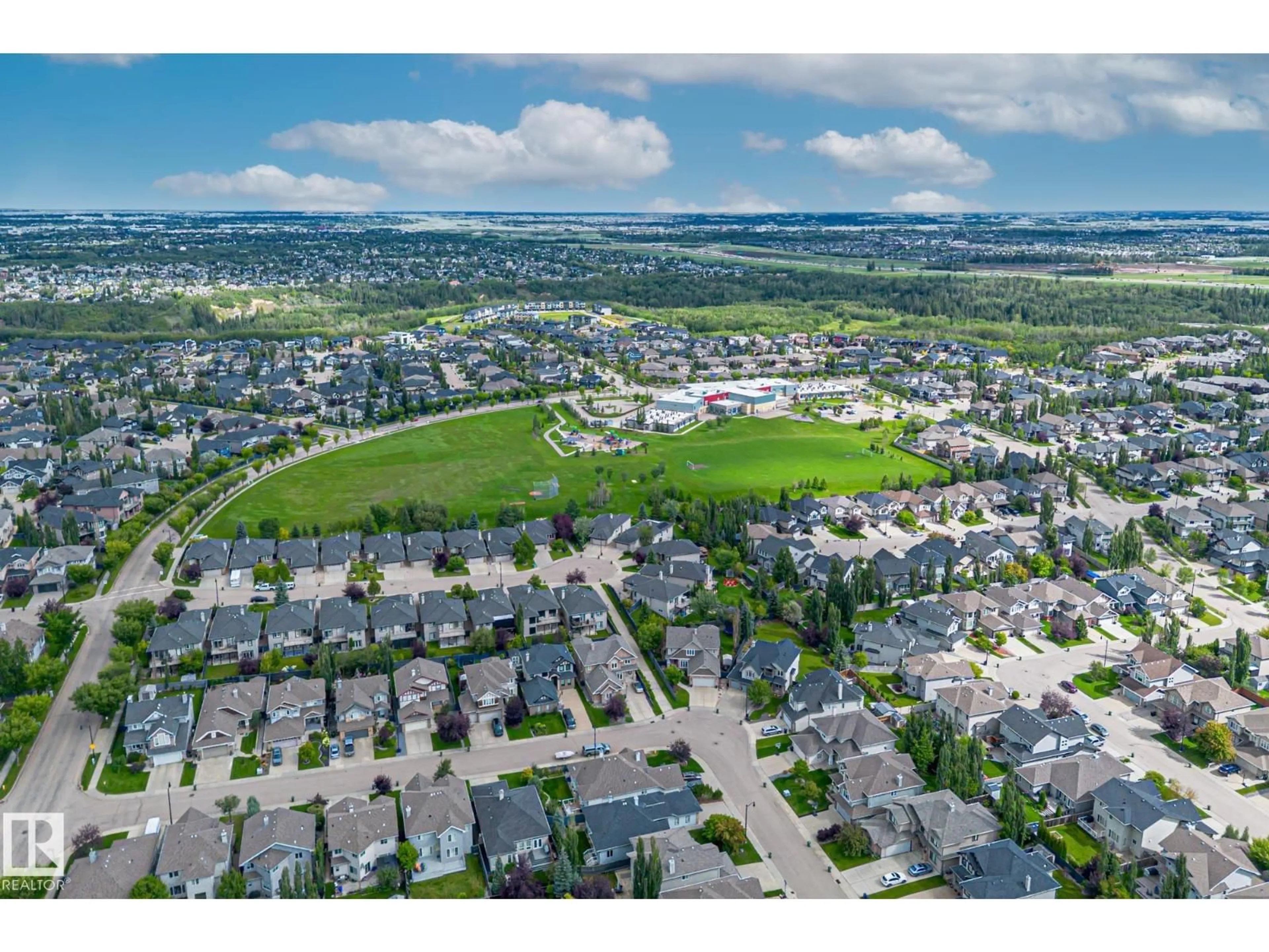 A pic from outside/outdoor area/front of a property/back of a property/a pic from drone, street for 6130 MAYNARD CR, Edmonton Alberta T6R0H8