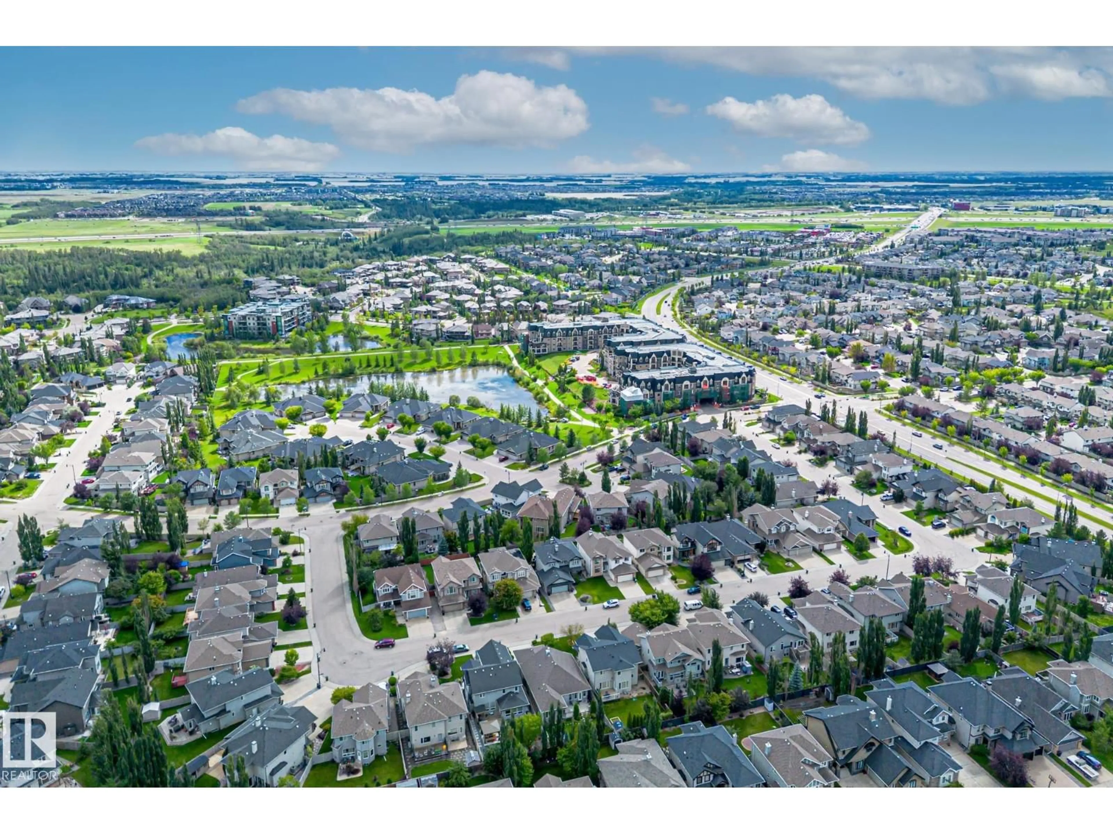 A pic from outside/outdoor area/front of a property/back of a property/a pic from drone, street for 6130 MAYNARD CR, Edmonton Alberta T6R0H8