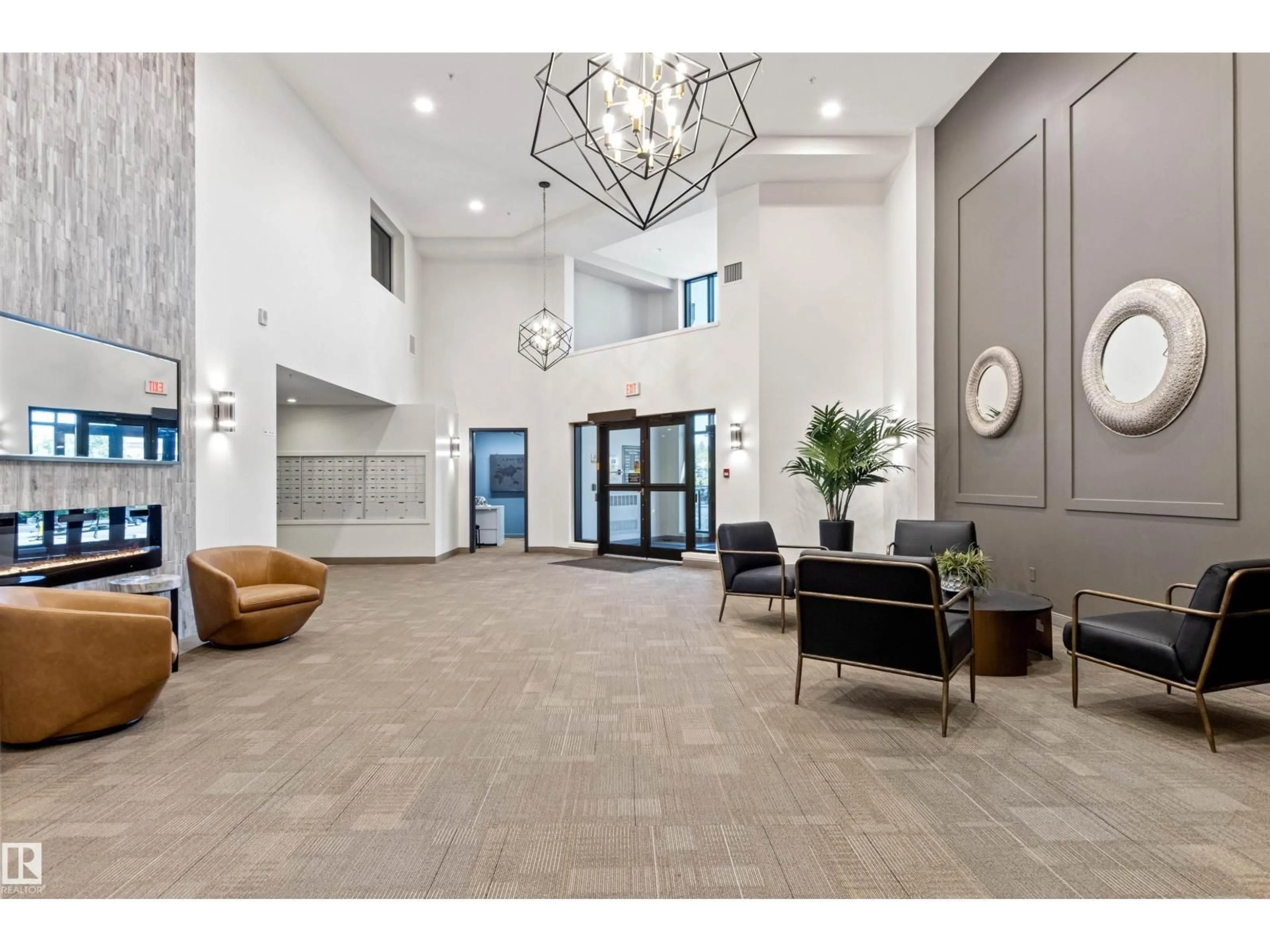 Indoor foyer for 200 - 707 BELLEROSE DR, St. Albert Alberta T8N7P7