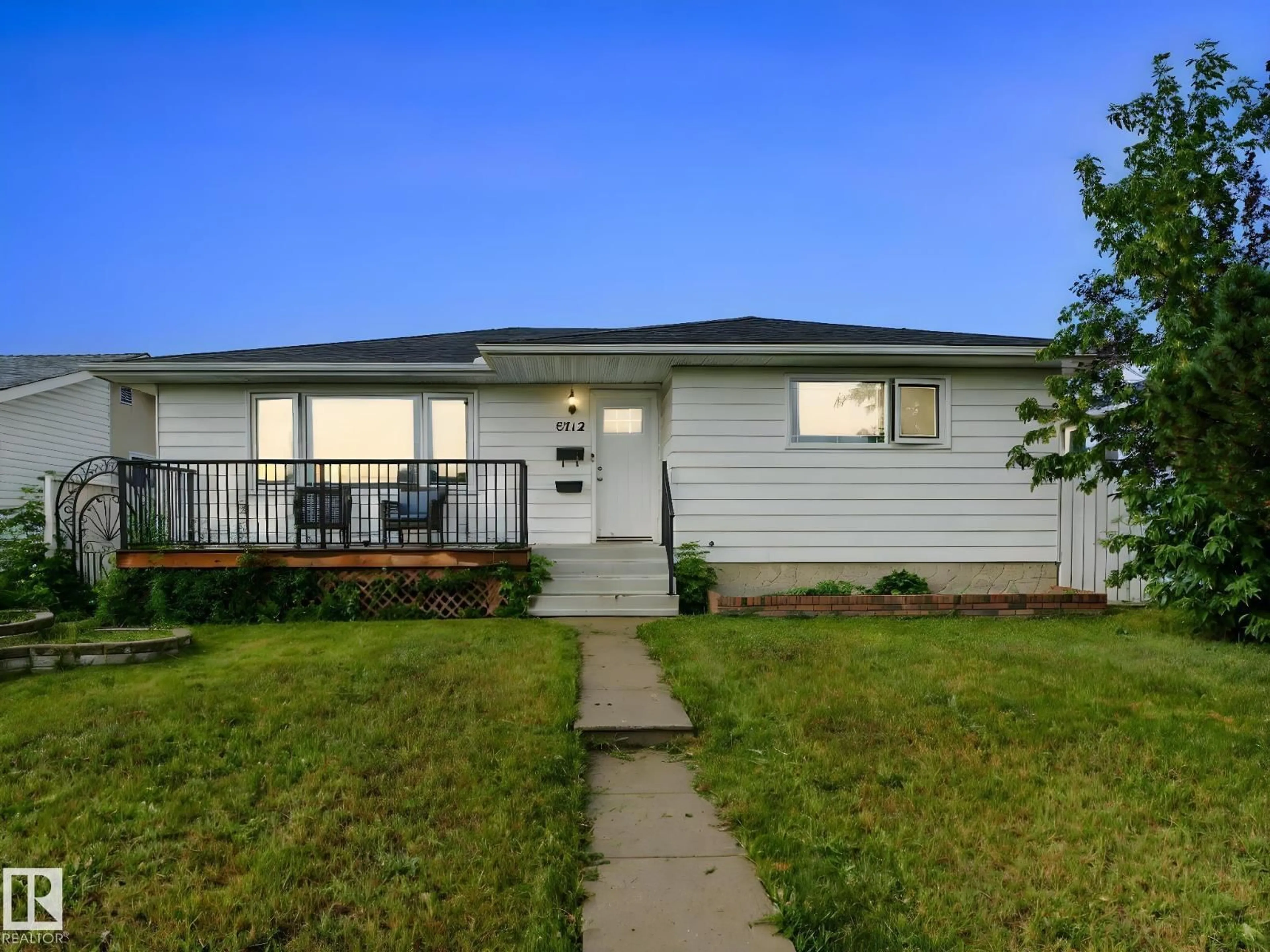 Home with vinyl exterior material, street for 6712 149A AV, Edmonton Alberta T5C2V9