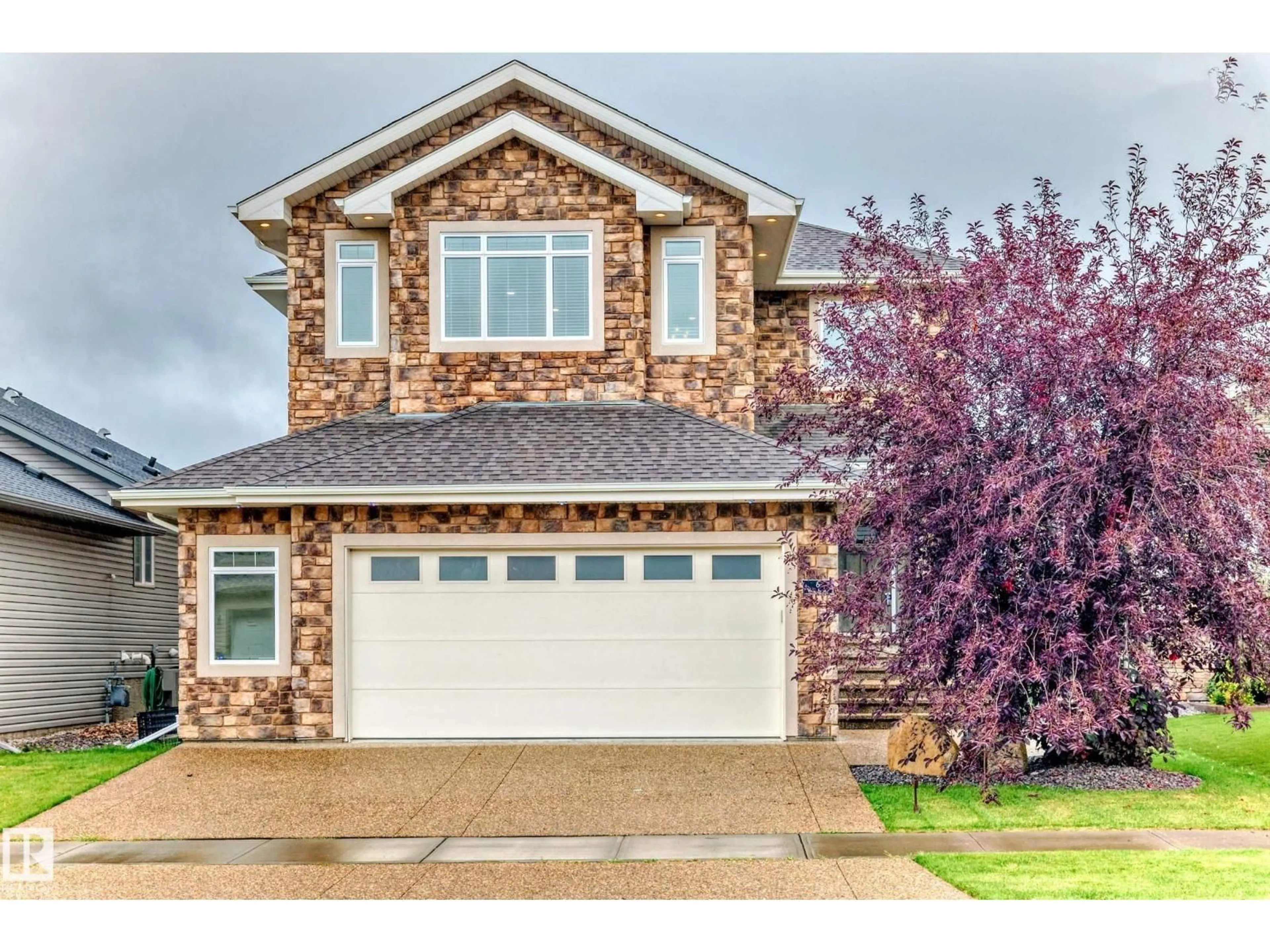 Home with vinyl exterior material, street for 6 WADE AV, Leduc Alberta T9E0N8