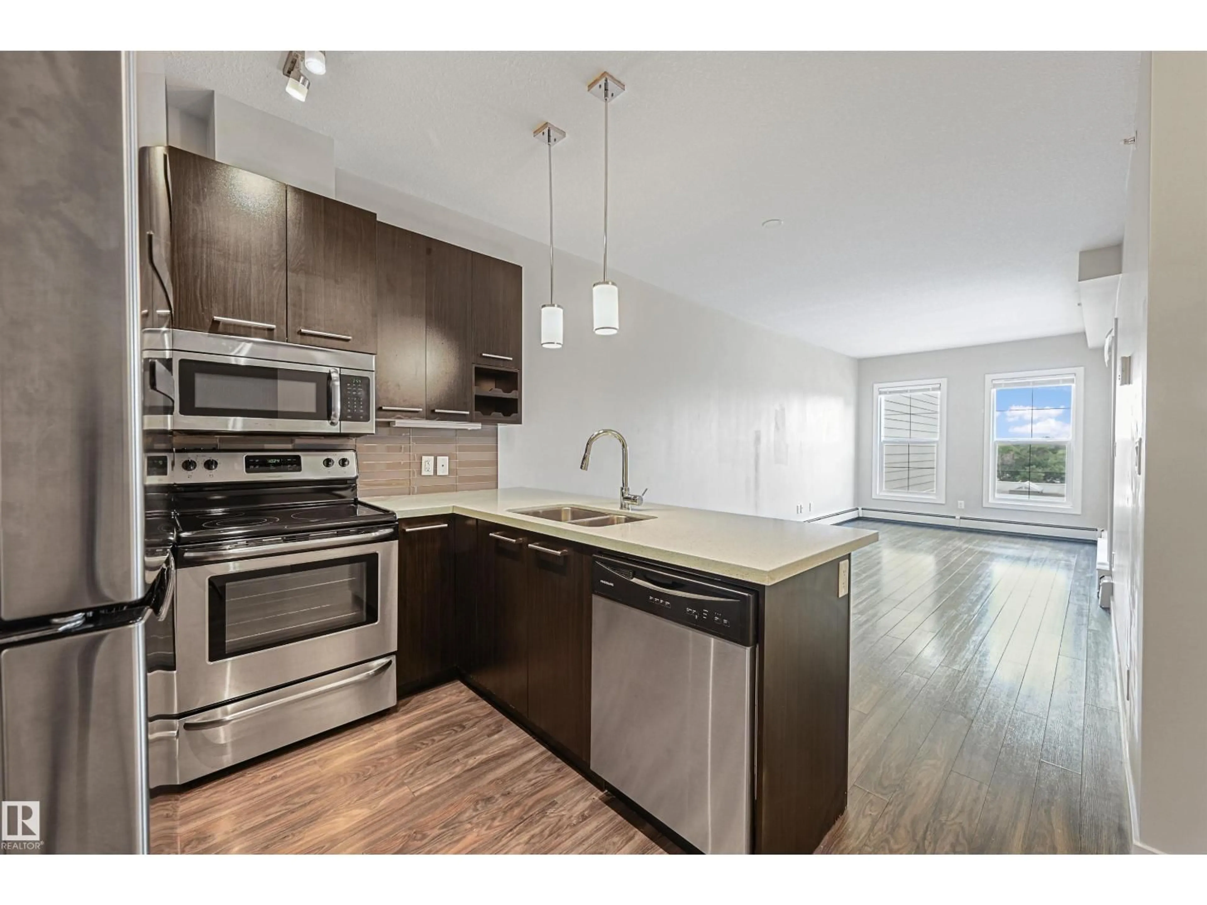 Open concept kitchen, unknown for 403 - 10418 81 AV, Edmonton Alberta T6E1X5