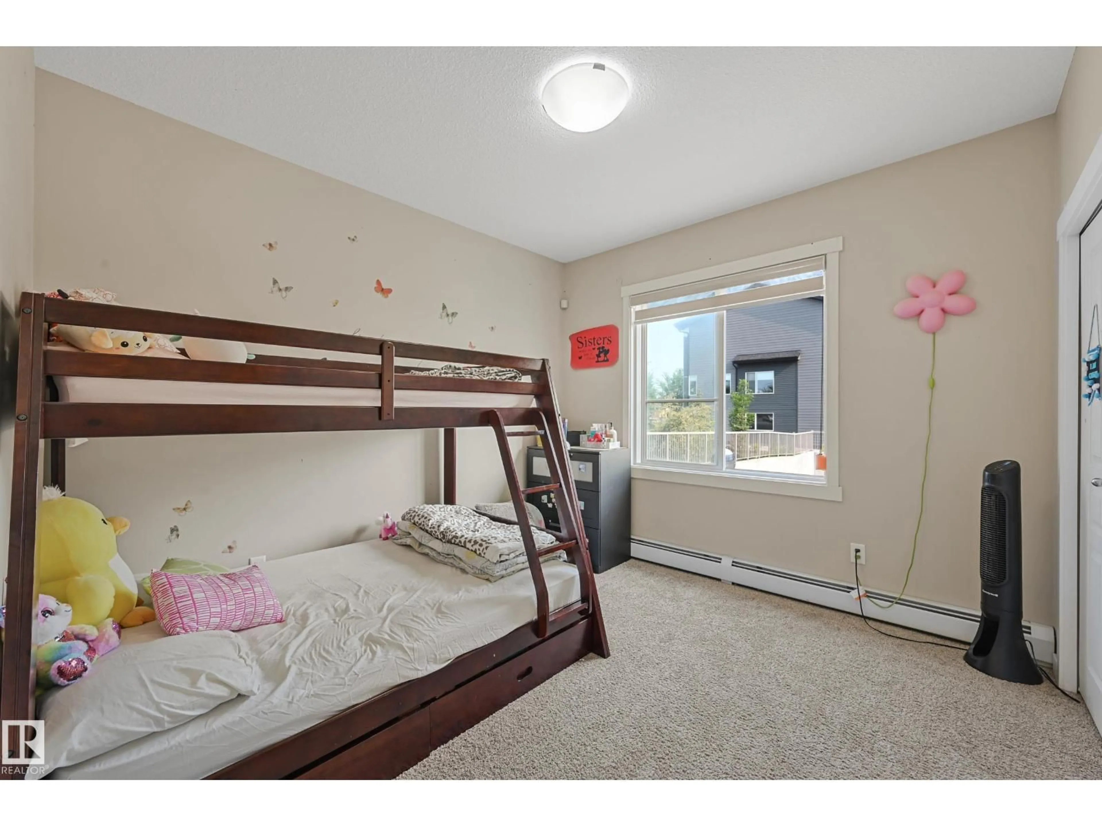 A pic of a room for #102 - 102 WELSH DR, Edmonton Alberta T6X1A7