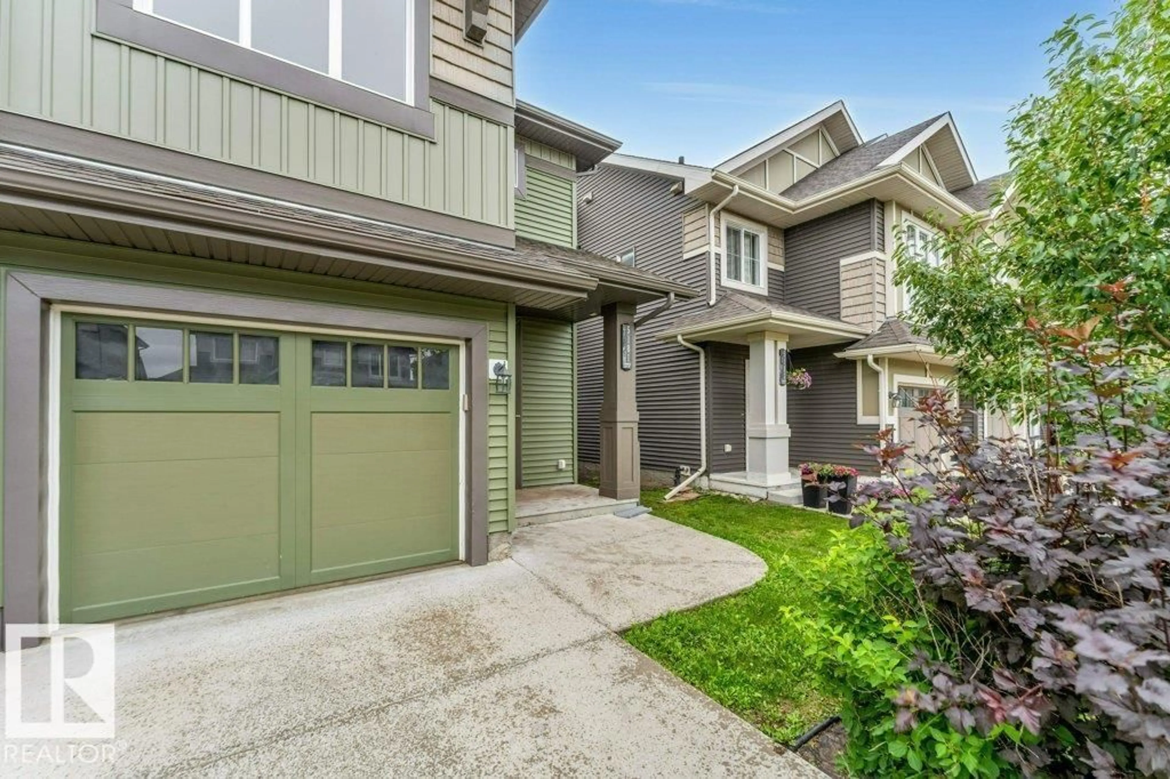 Home with vinyl exterior material, street for 5181 CRABAPPLE LI, Edmonton Alberta T6X1X1