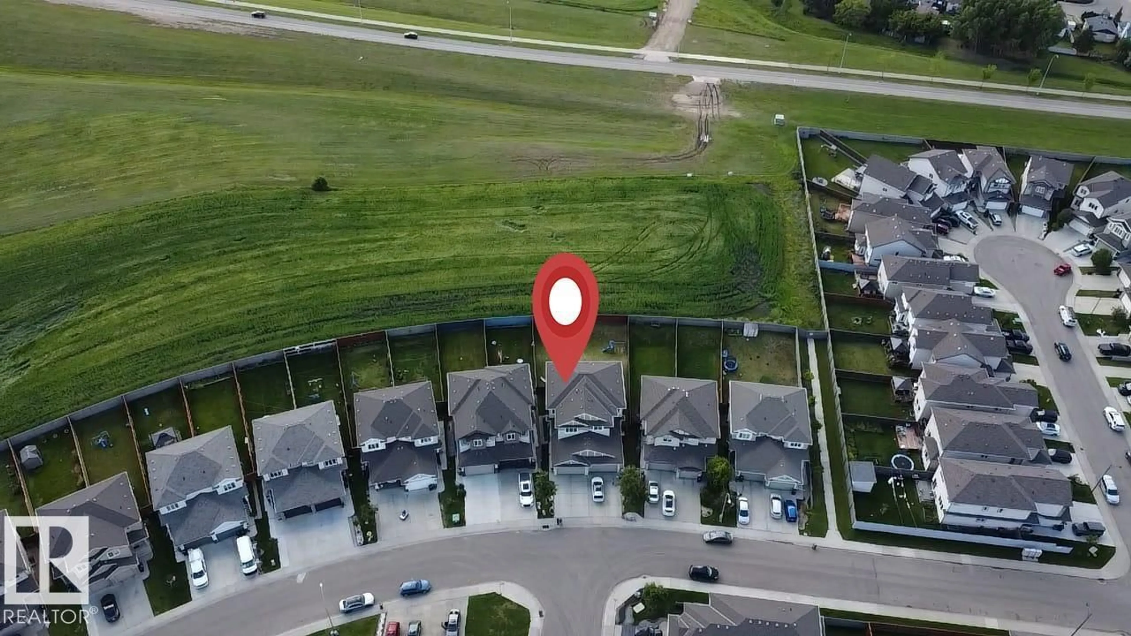 A pic from outside/outdoor area/front of a property/back of a property/a pic from drone, unknown for NW - 1128 33A ST, Edmonton Alberta T6T2C4