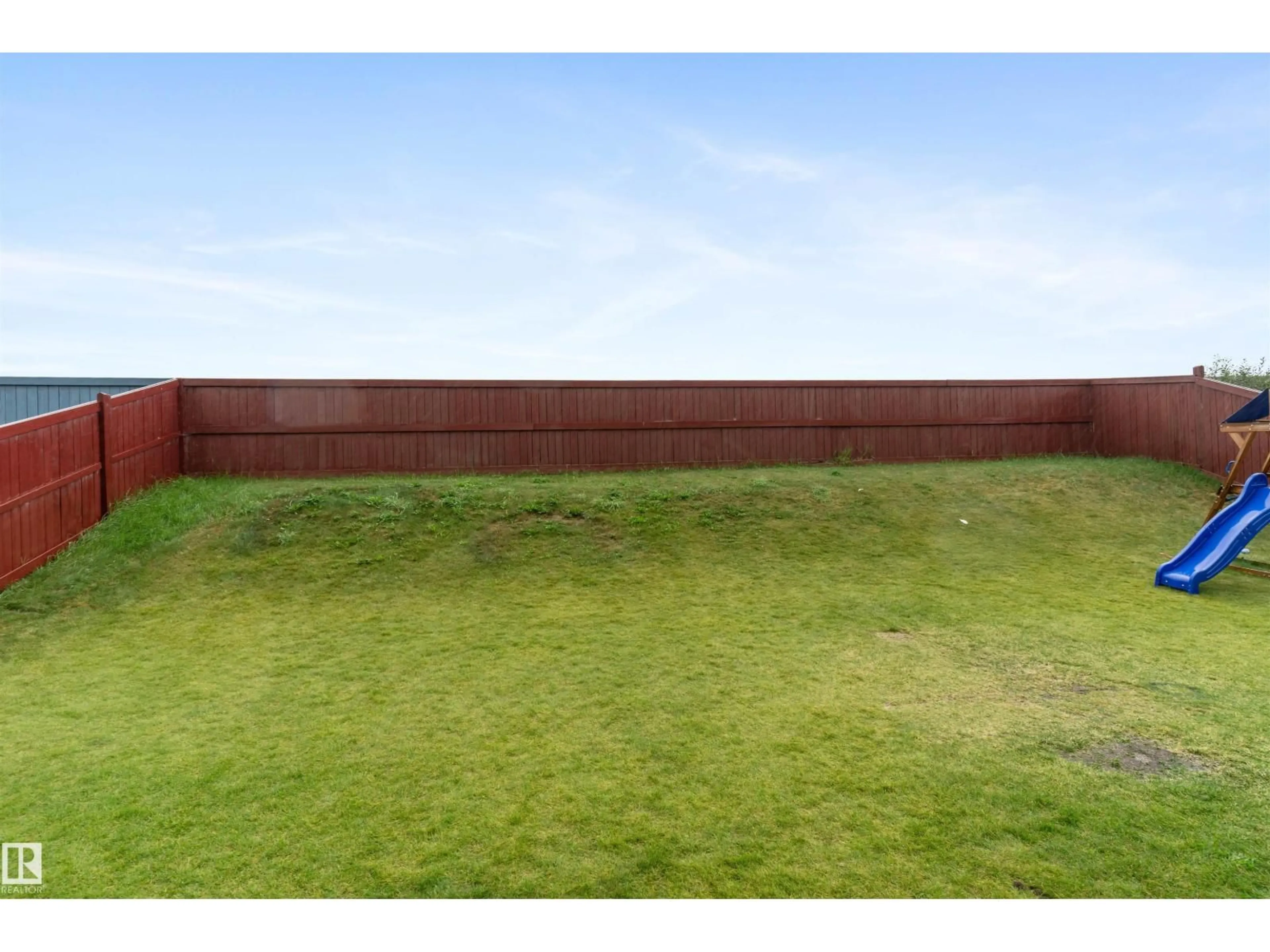 Blurry image for NW - 1128 33A ST, Edmonton Alberta T6T2C4