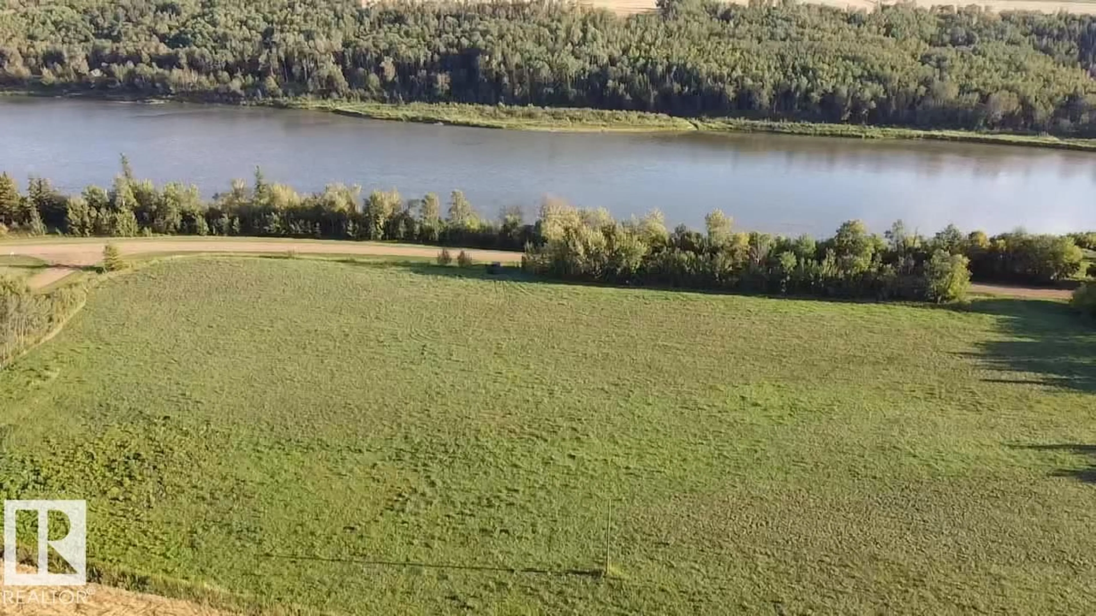 A pic from outside/outdoor area/front of a property/back of a property/a pic from drone, water/lake/river/ocean view for Lot 4 VICTORIA TR, Rural Smoky Lake County Alberta T0A3C0