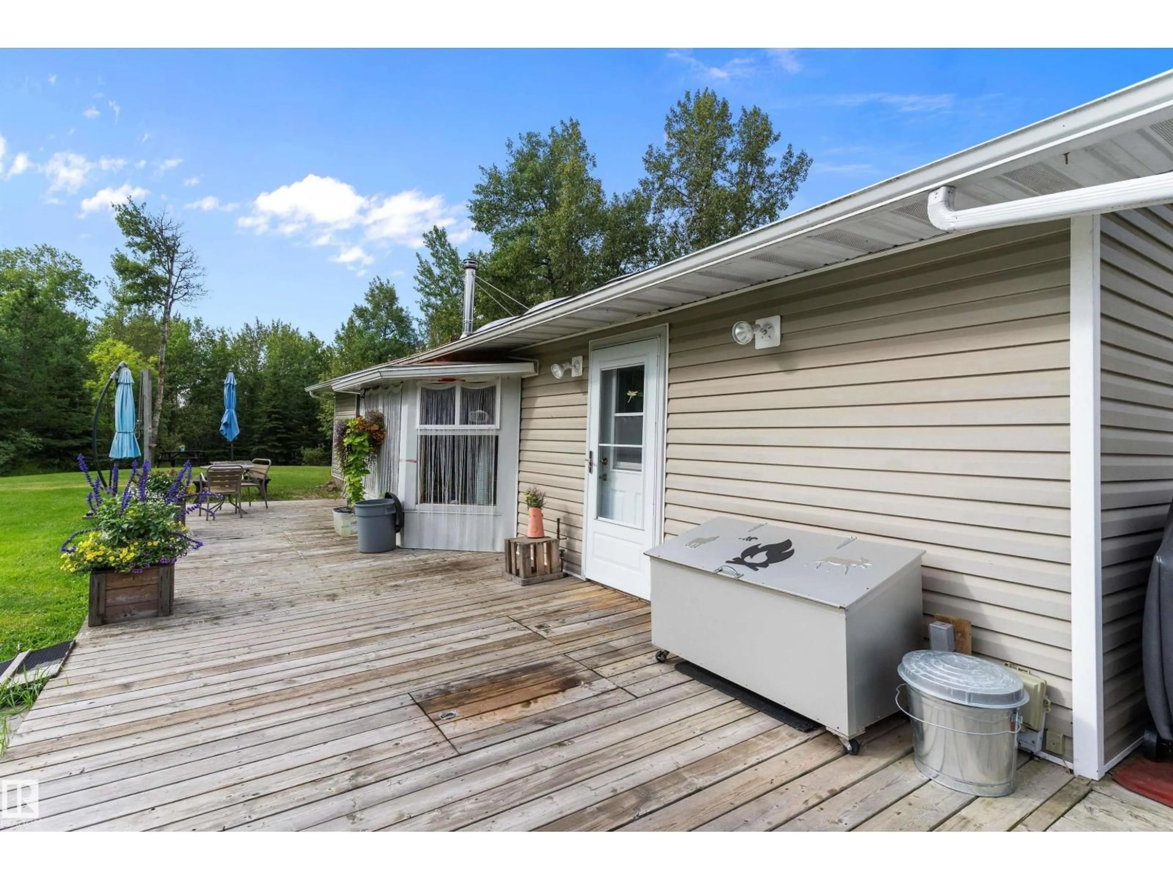 Patio, water/lake/river/ocean view for 43,49 RR 200 A, Rural Beaver County Alberta T0B4J1