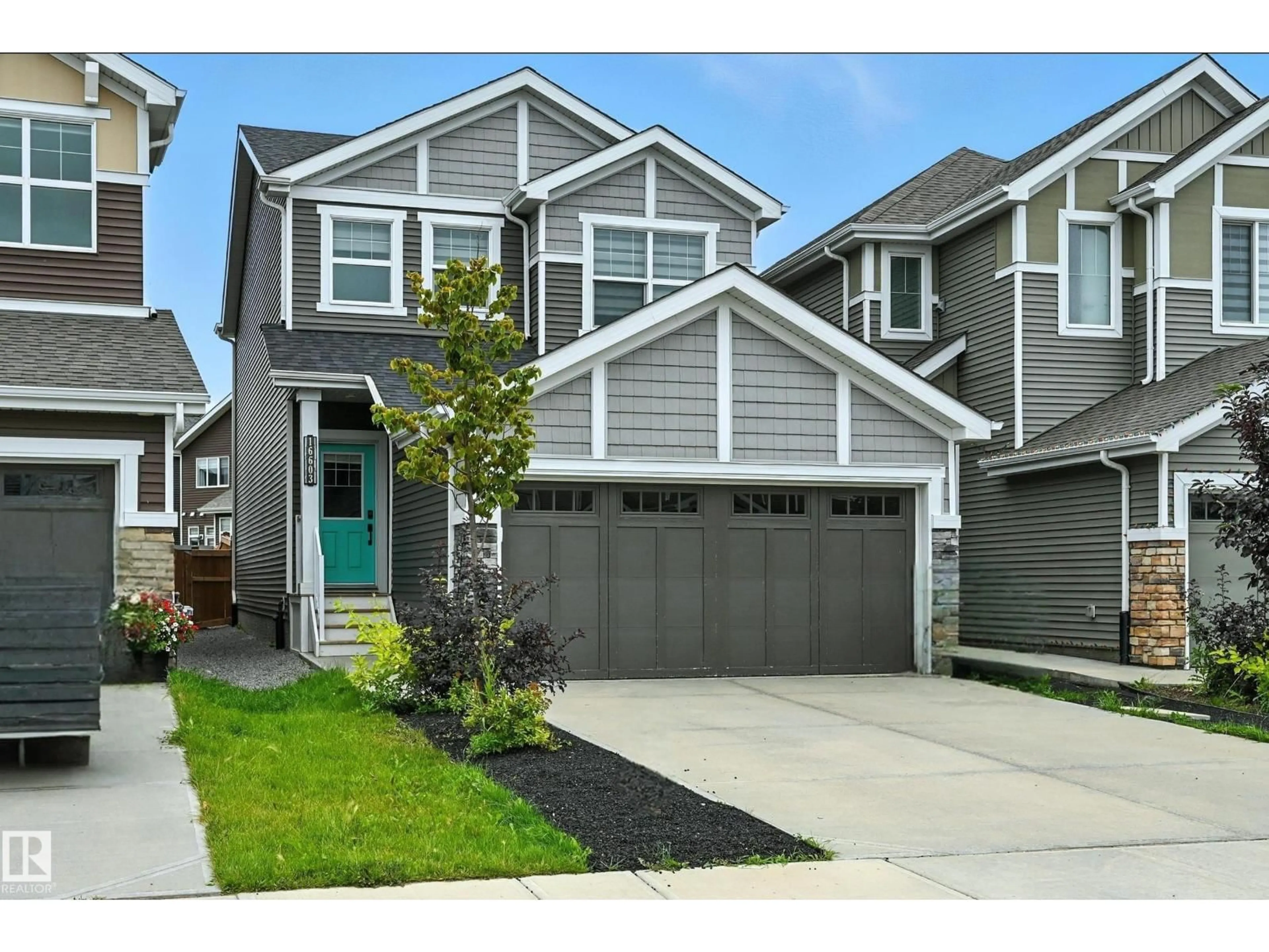Home with vinyl exterior material, street for 16603 31 AV, Edmonton Alberta T6W4P8