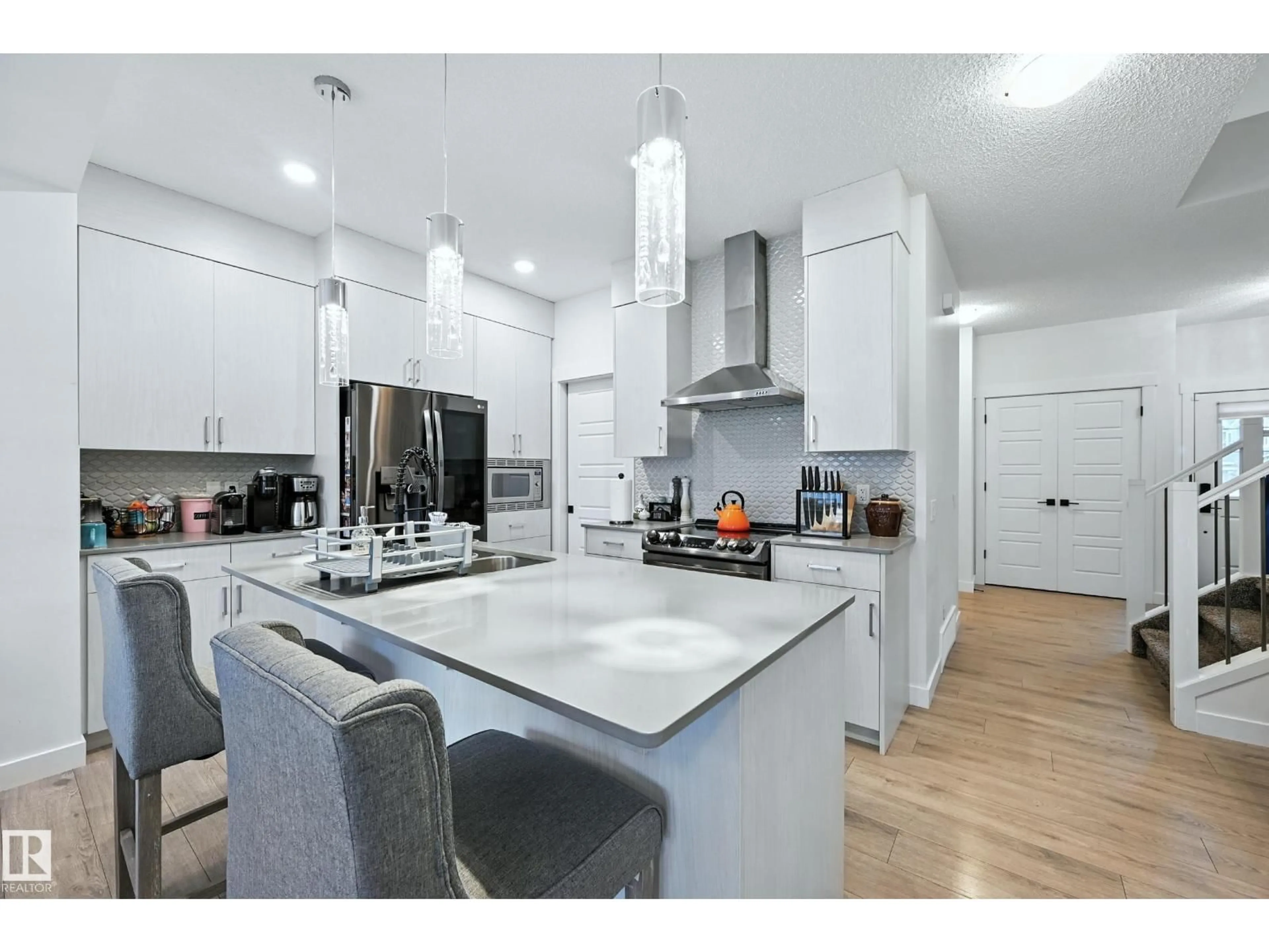 Open concept kitchen, unknown for 16603 31 AV, Edmonton Alberta T6W4P8
