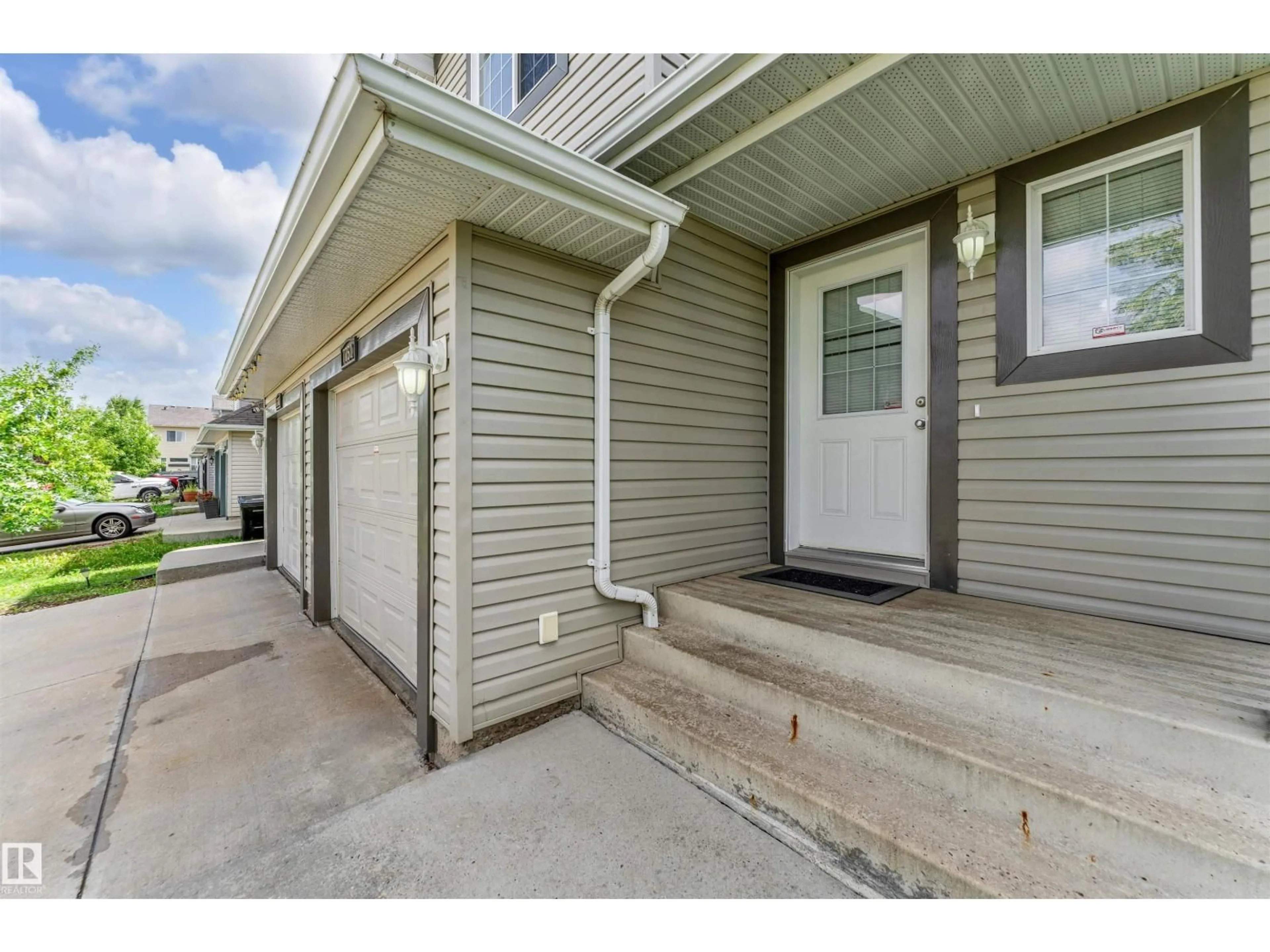 Unknown for 7751 8 AV, Edmonton Alberta T6X0A4