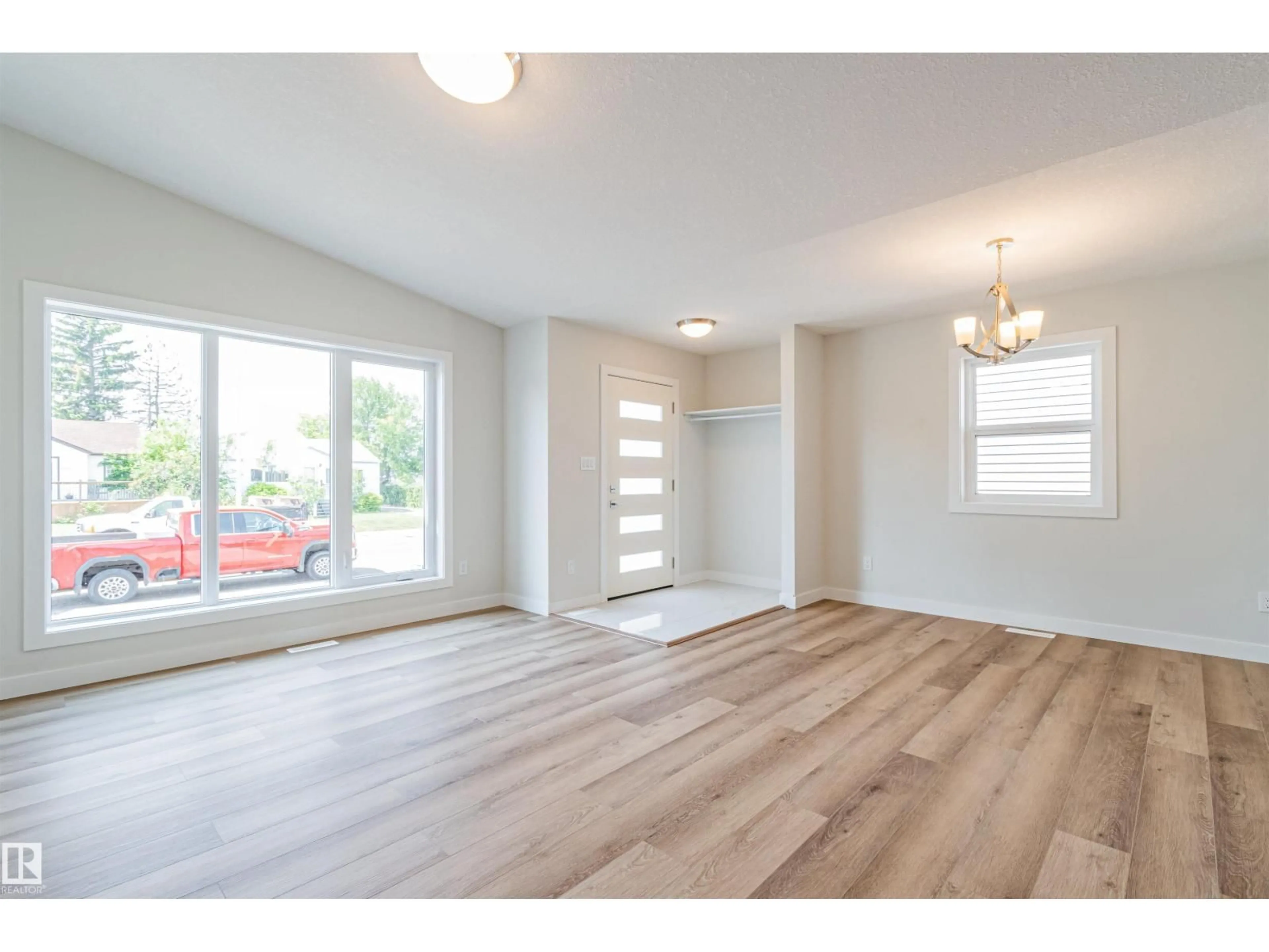 Unknown for NW - 12125 88 ST, Edmonton Alberta T5B3S5