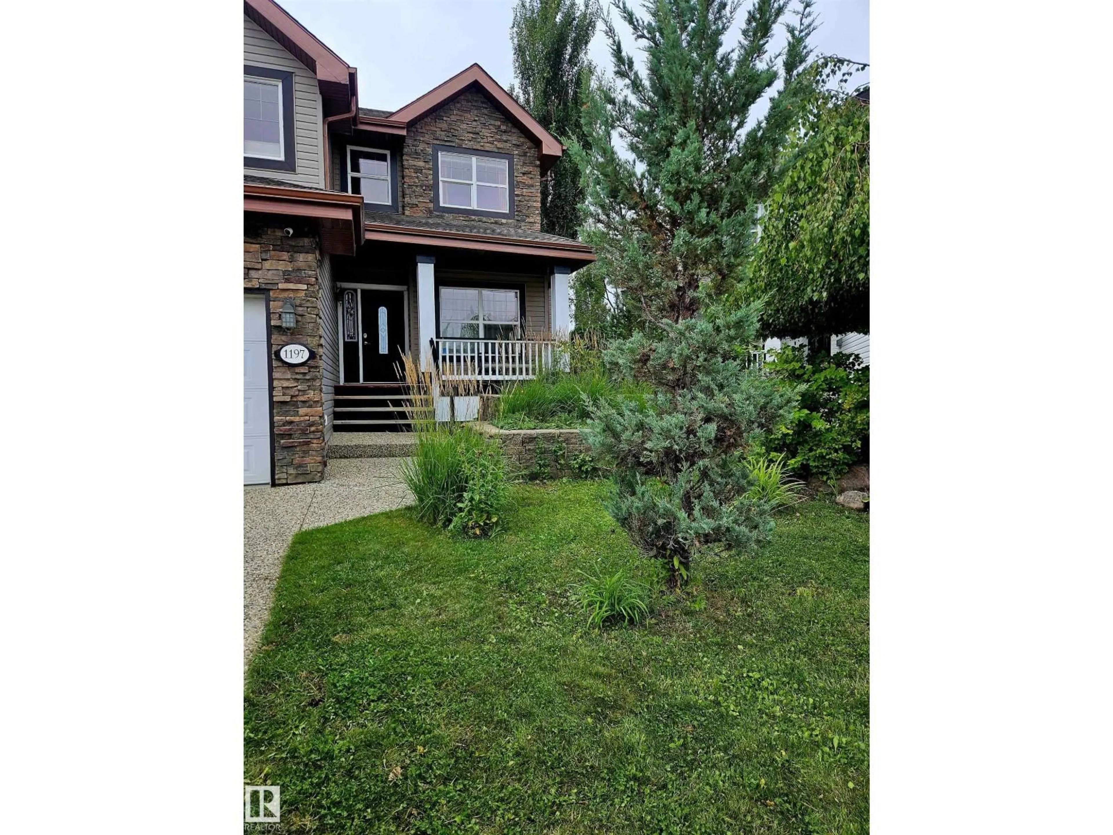 A pic from outside/outdoor area/front of a property/back of a property/a pic from drone, street for CI NW - 1197 GOODWIN CIRCLE, Edmonton Alberta T5T6W4