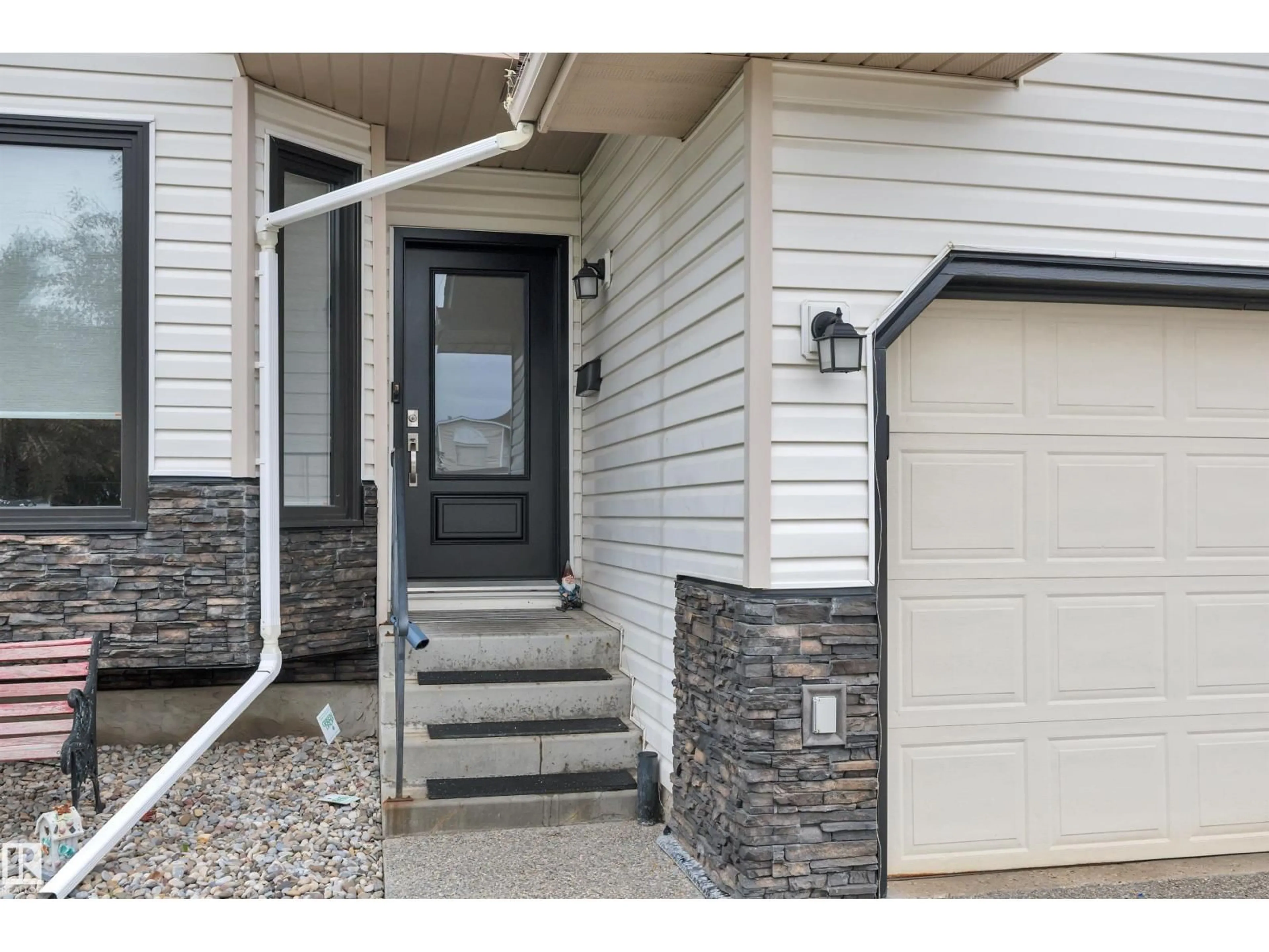 Indoor entryway for 6415 159 AV, Edmonton Alberta T5Y2P2