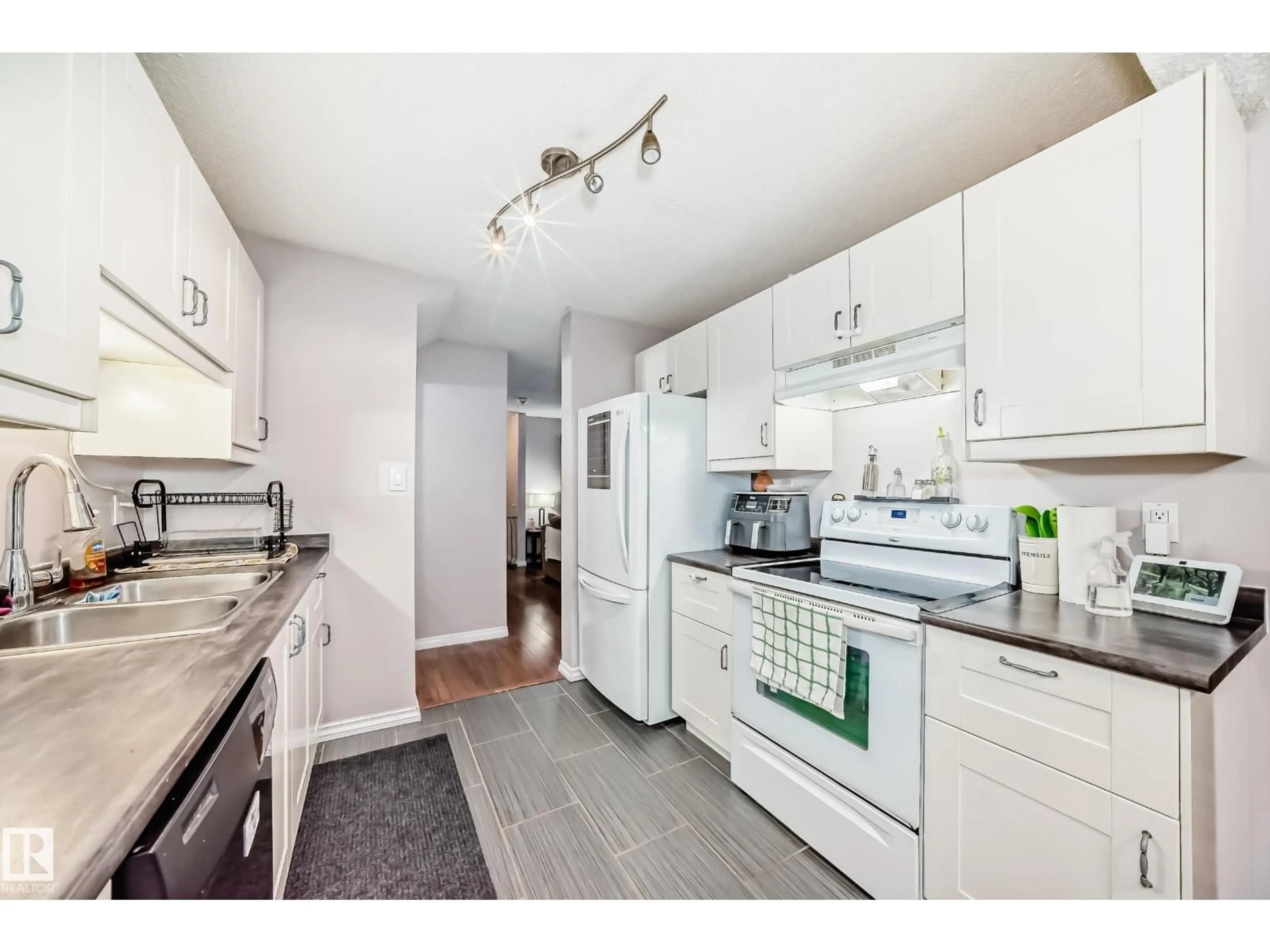 Unknown for #24 - 1651 46 ST, Edmonton Alberta T6L5H2