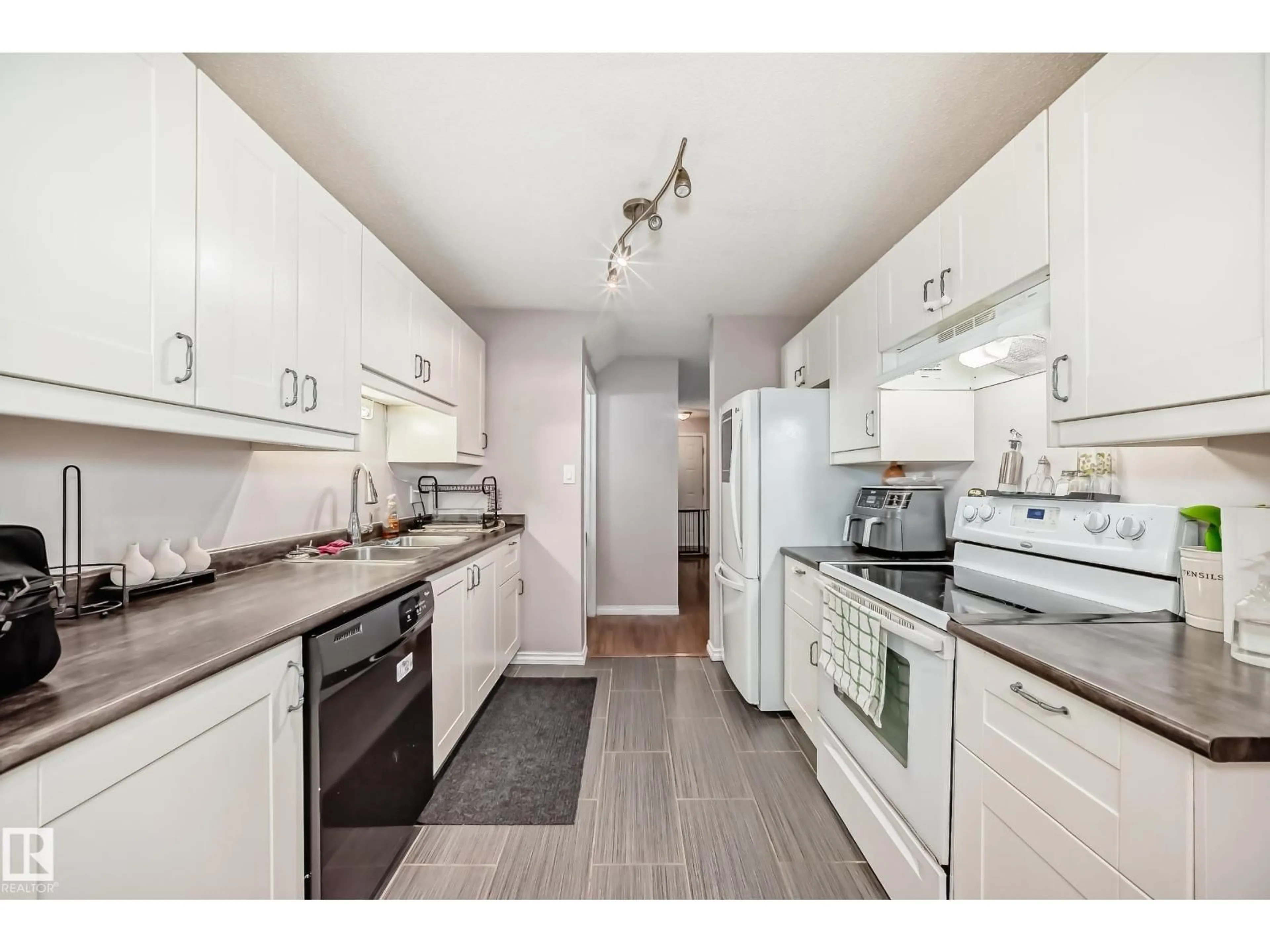 Standard kitchen, unknown for #24 - 1651 46 ST, Edmonton Alberta T6L5H2
