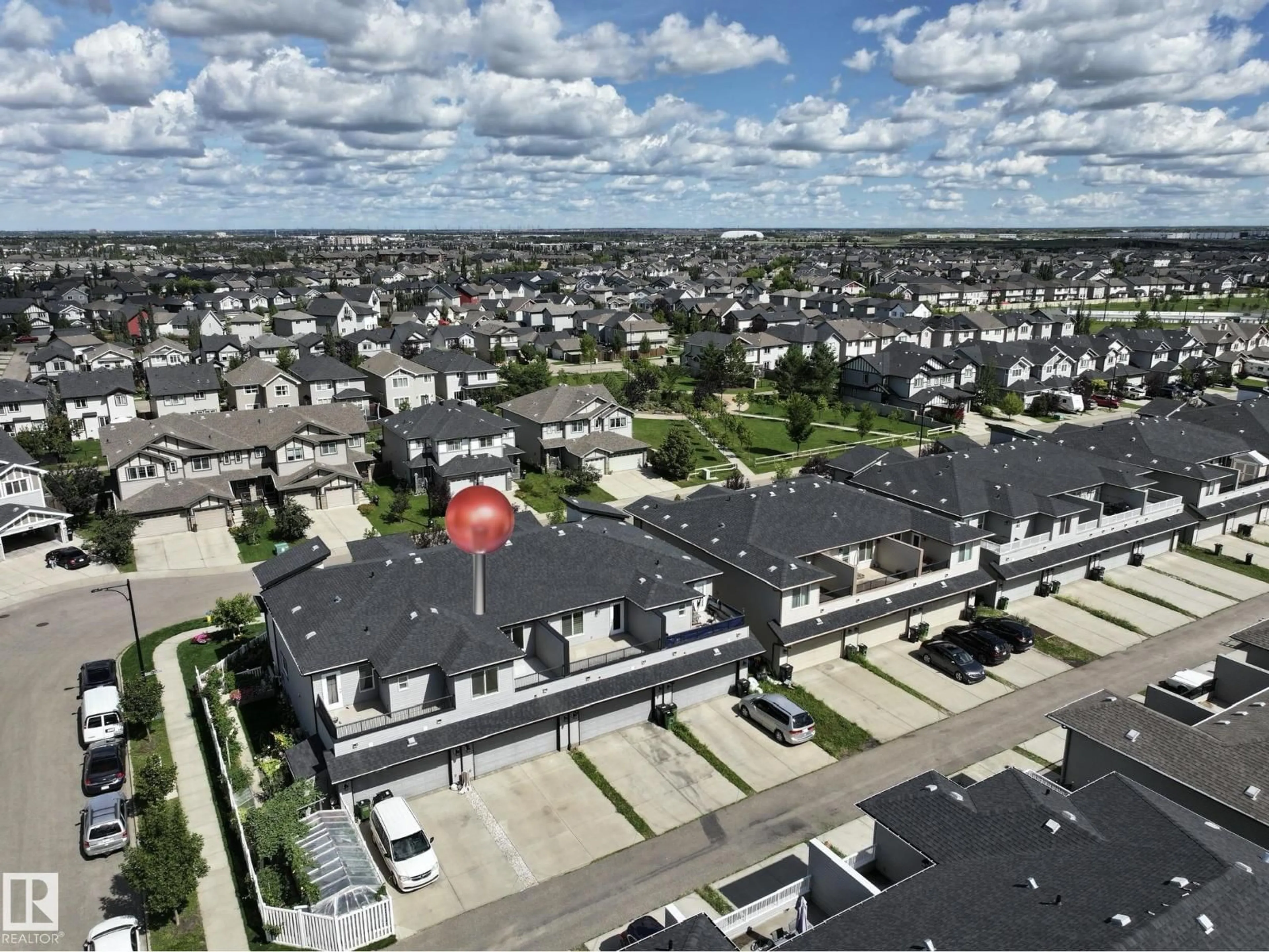 A pic from outside/outdoor area/front of a property/back of a property/a pic from drone, city buildings view from balcony for 4360 ANNETT COMMON, Edmonton Alberta T6W2V6
