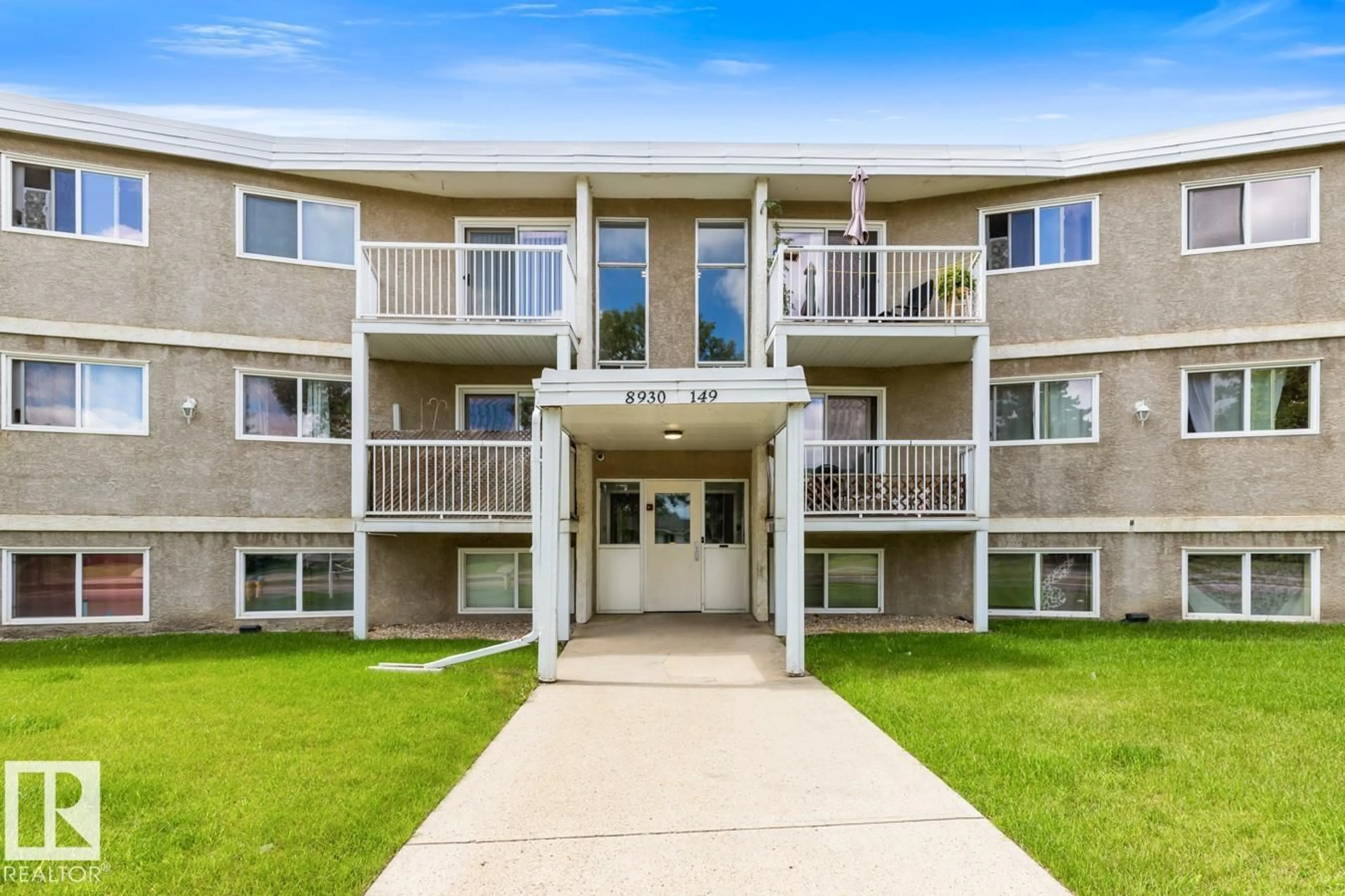 Patio, unknown for #105 - 8930 149 ST, Edmonton Alberta T5R1B8