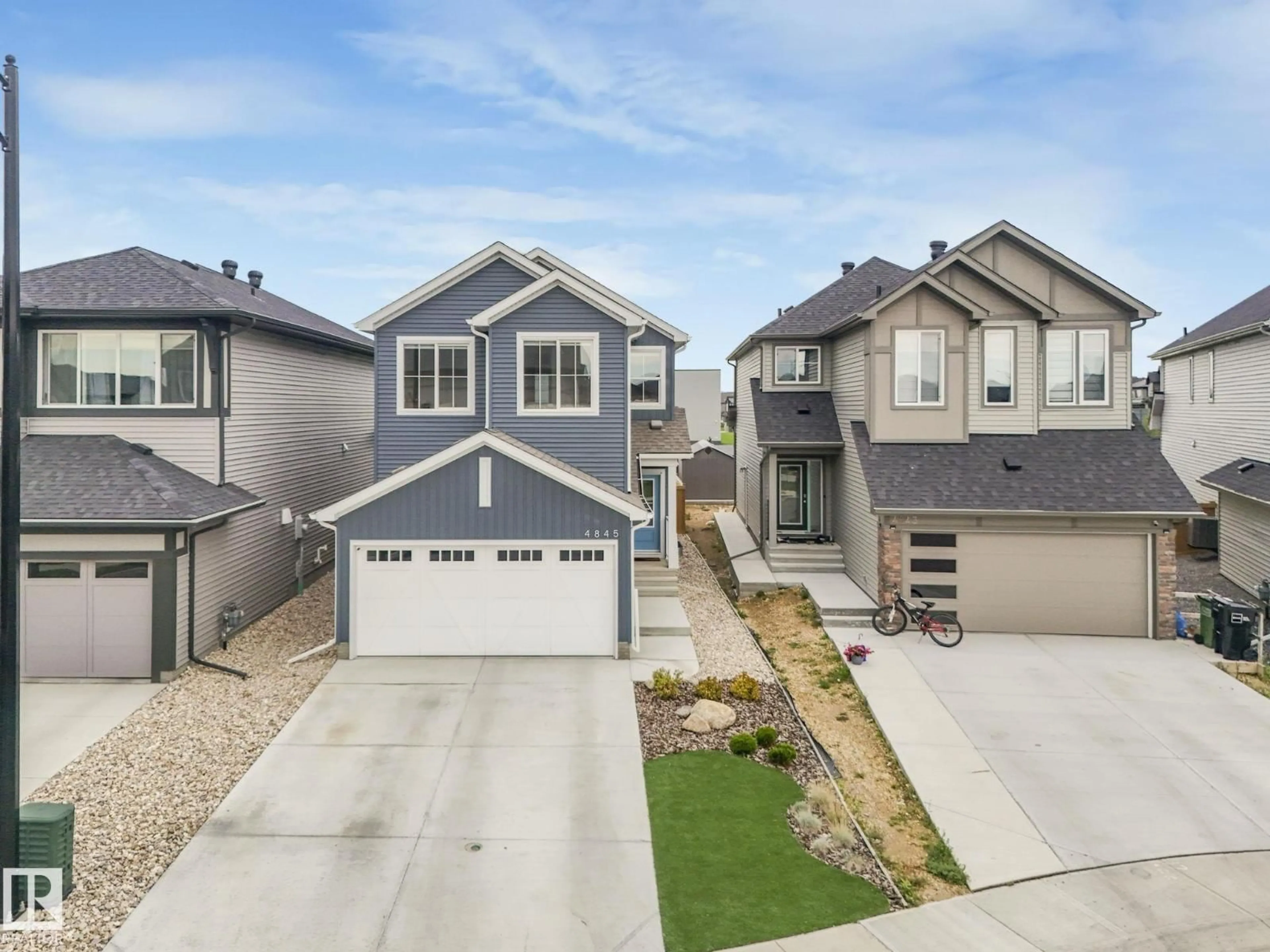 Unknown for 4845 KINNEY RD, Edmonton Alberta T6W5G3