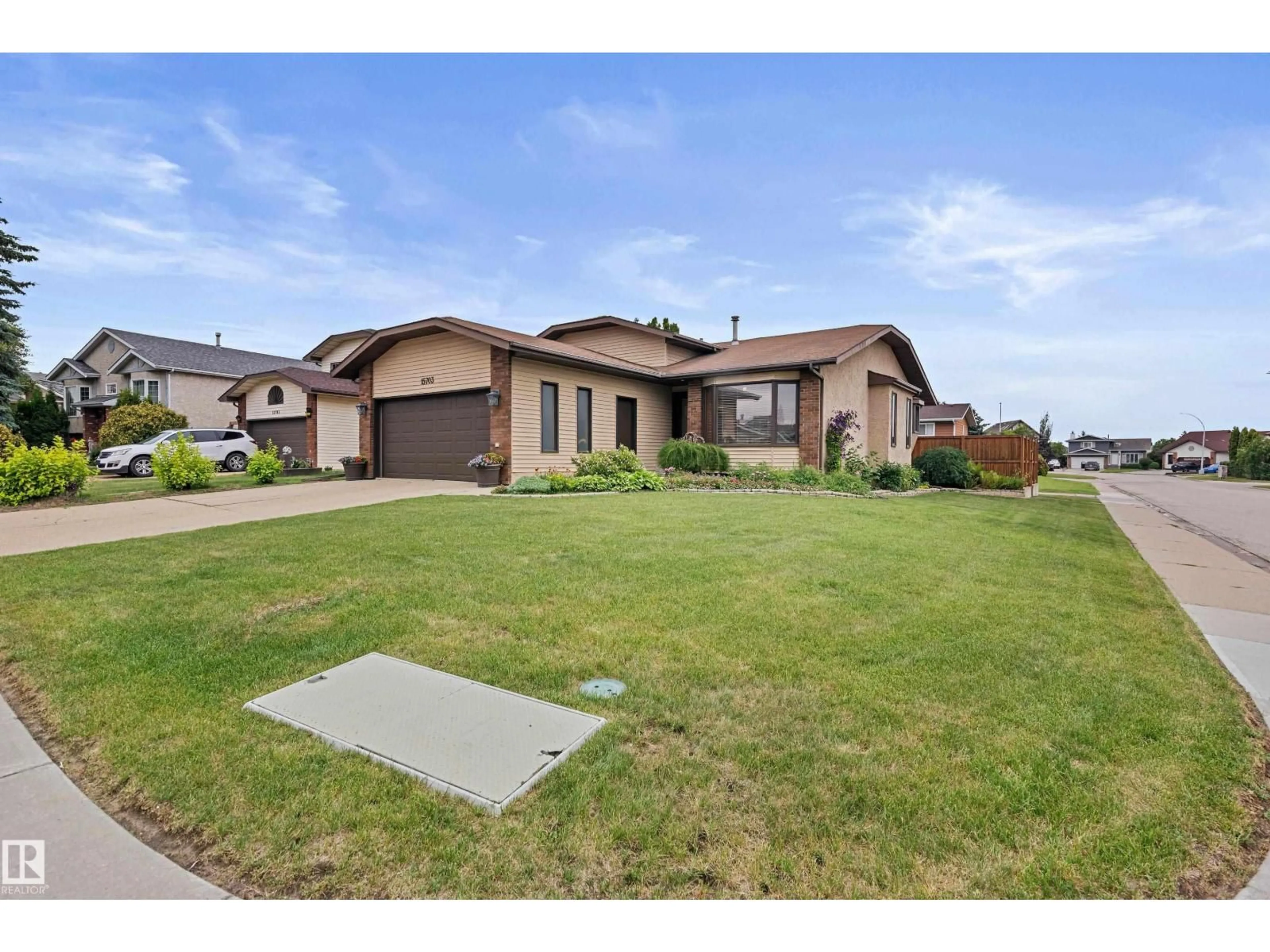 Unknown for NW - 15703 78 ST, Edmonton Alberta T5Z2S4