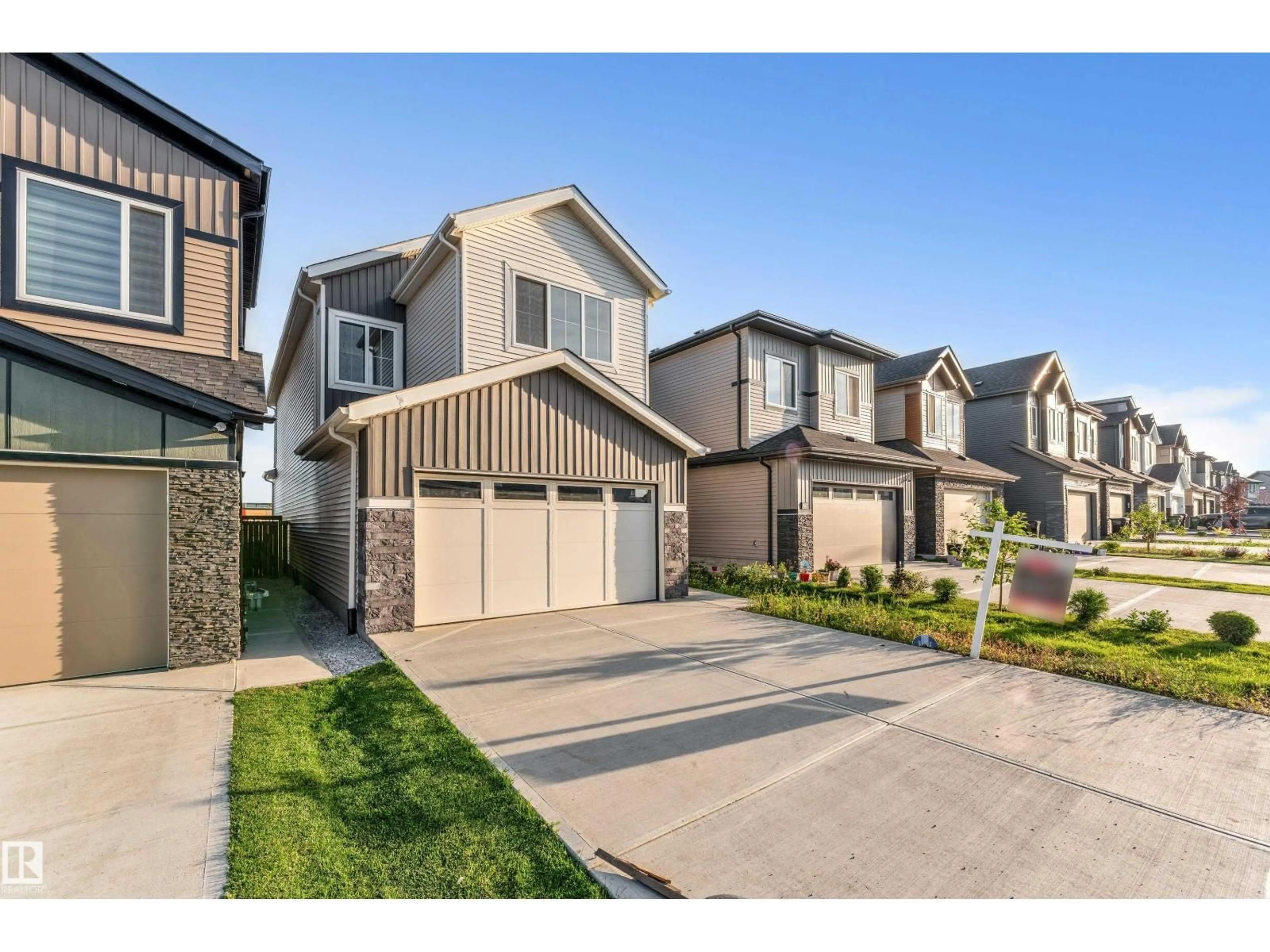 Unknown for 4731 168 AV, Edmonton Alberta T5Y0W3