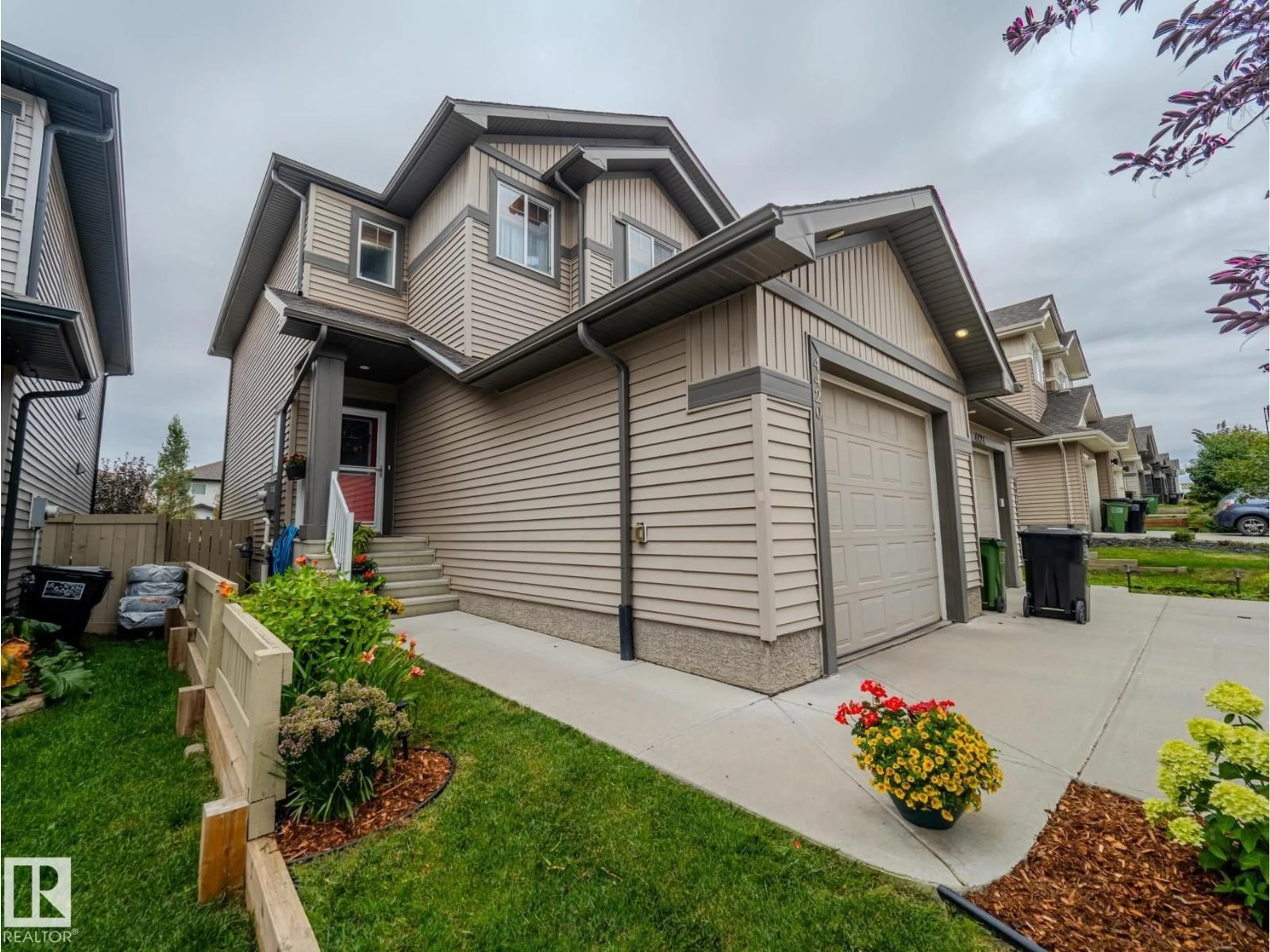 Home with vinyl exterior material, street for 4420 5 ST, Edmonton Alberta T6T0Z9