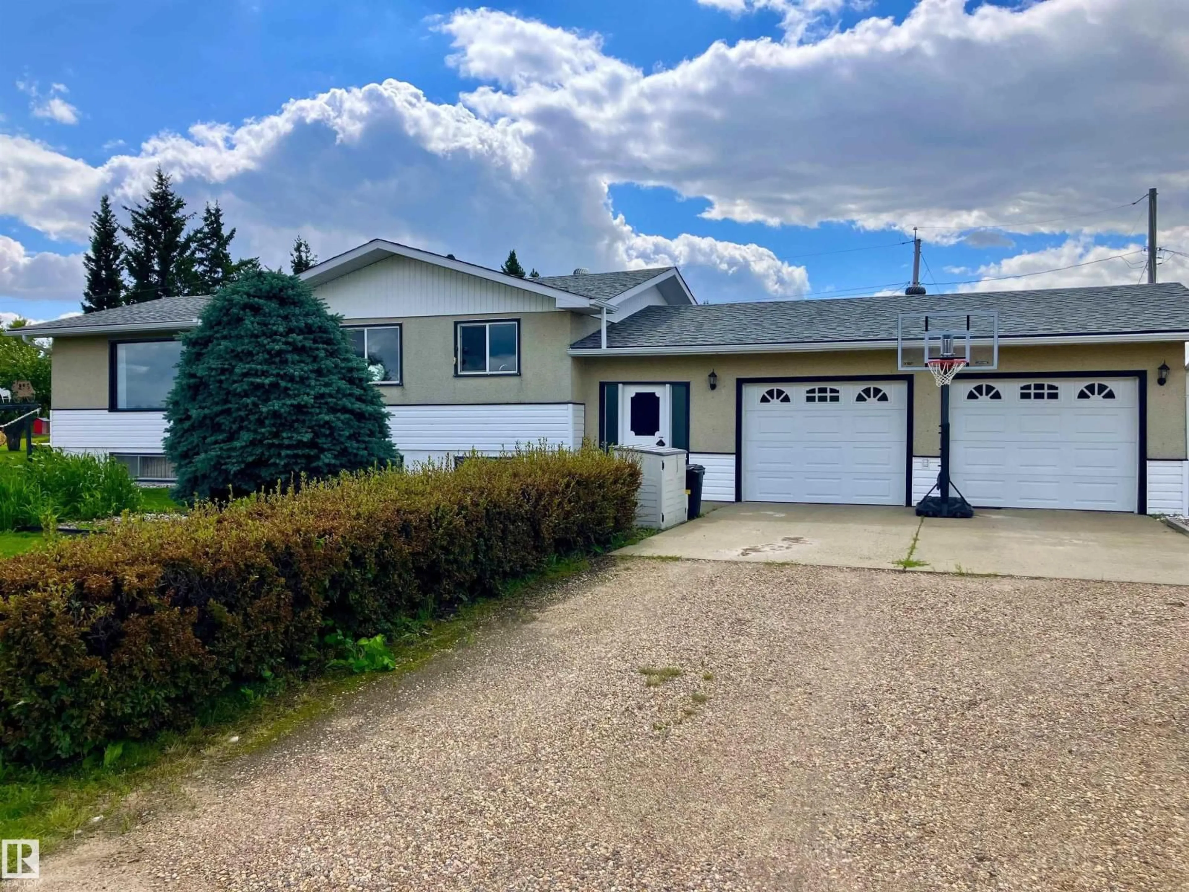 A pic from outside/outdoor area/front of a property/back of a property/a pic from drone, street for 175 - 15 HWY, Rural Lamont County Alberta T0B3H0
