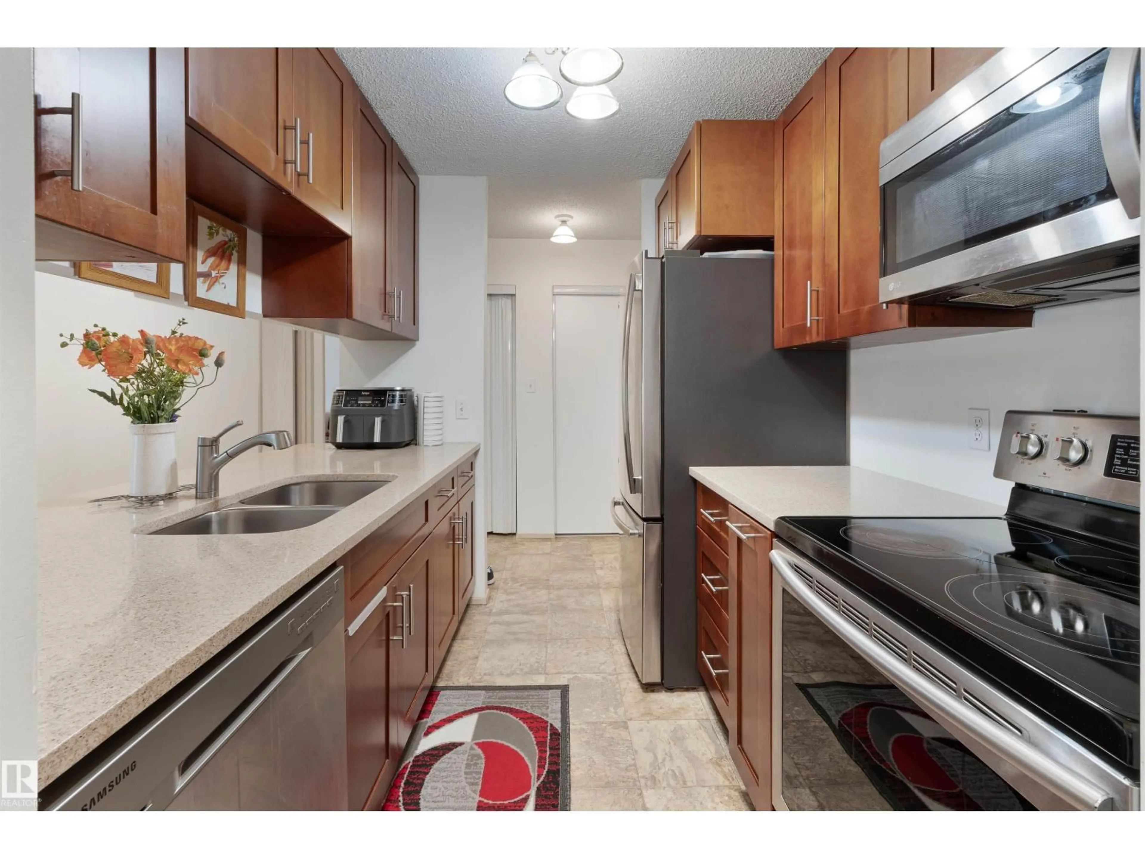 Standard kitchen, unknown for #204 - 4220 139 AV, Edmonton Alberta T5Y2Y2